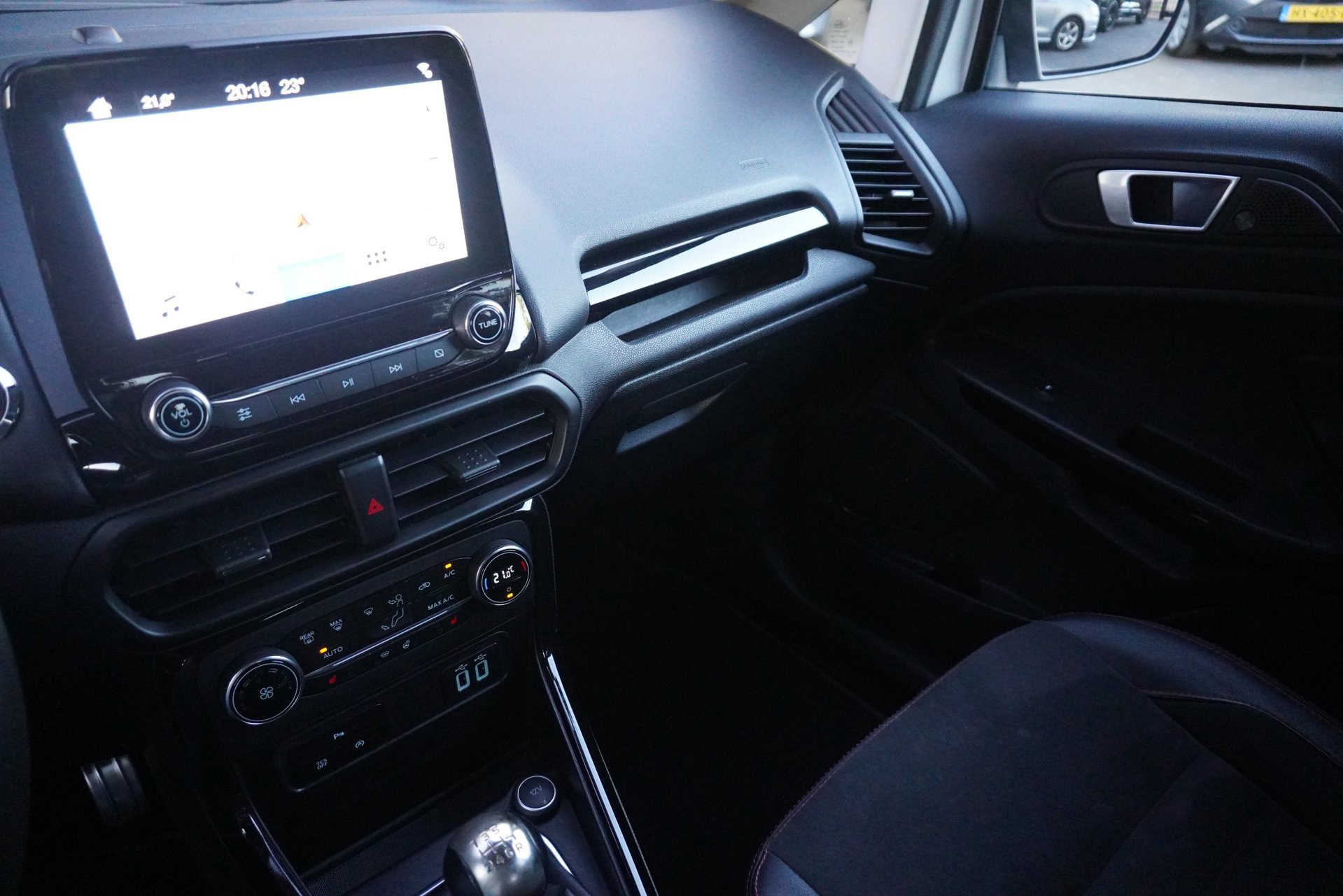 Ford EcoSport 1.0 EcoBoost ST-Line (2018), foto 25