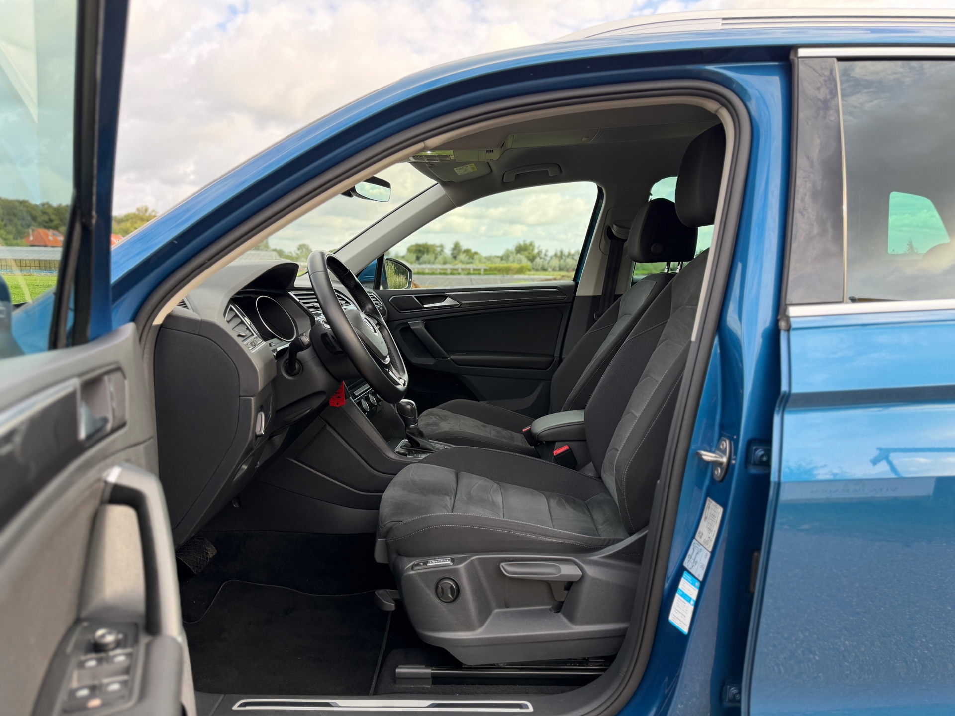 Volkswagen Tiguan 2.0 TSI 4Motion Highline (2017), foto 11