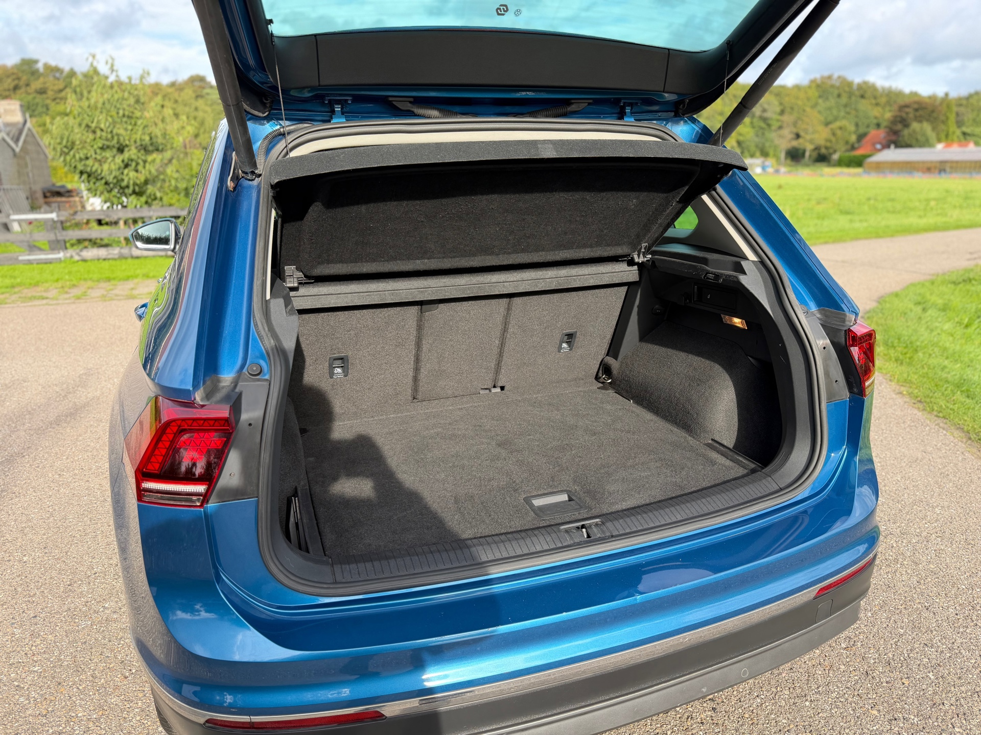 Volkswagen Tiguan 2.0 TSI 4Motion Highline (2017), foto 23
