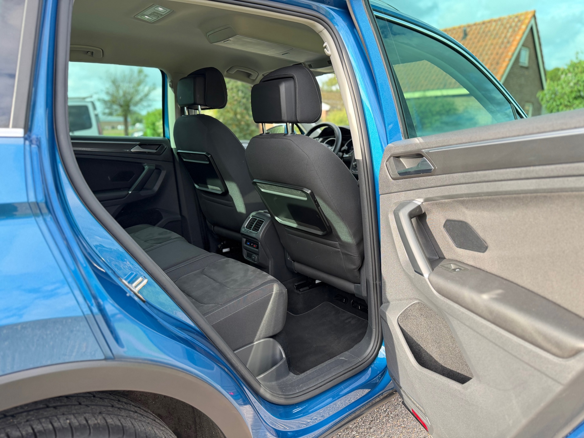 Volkswagen Tiguan 2.0 TSI 4Motion Highline (2017), foto 26