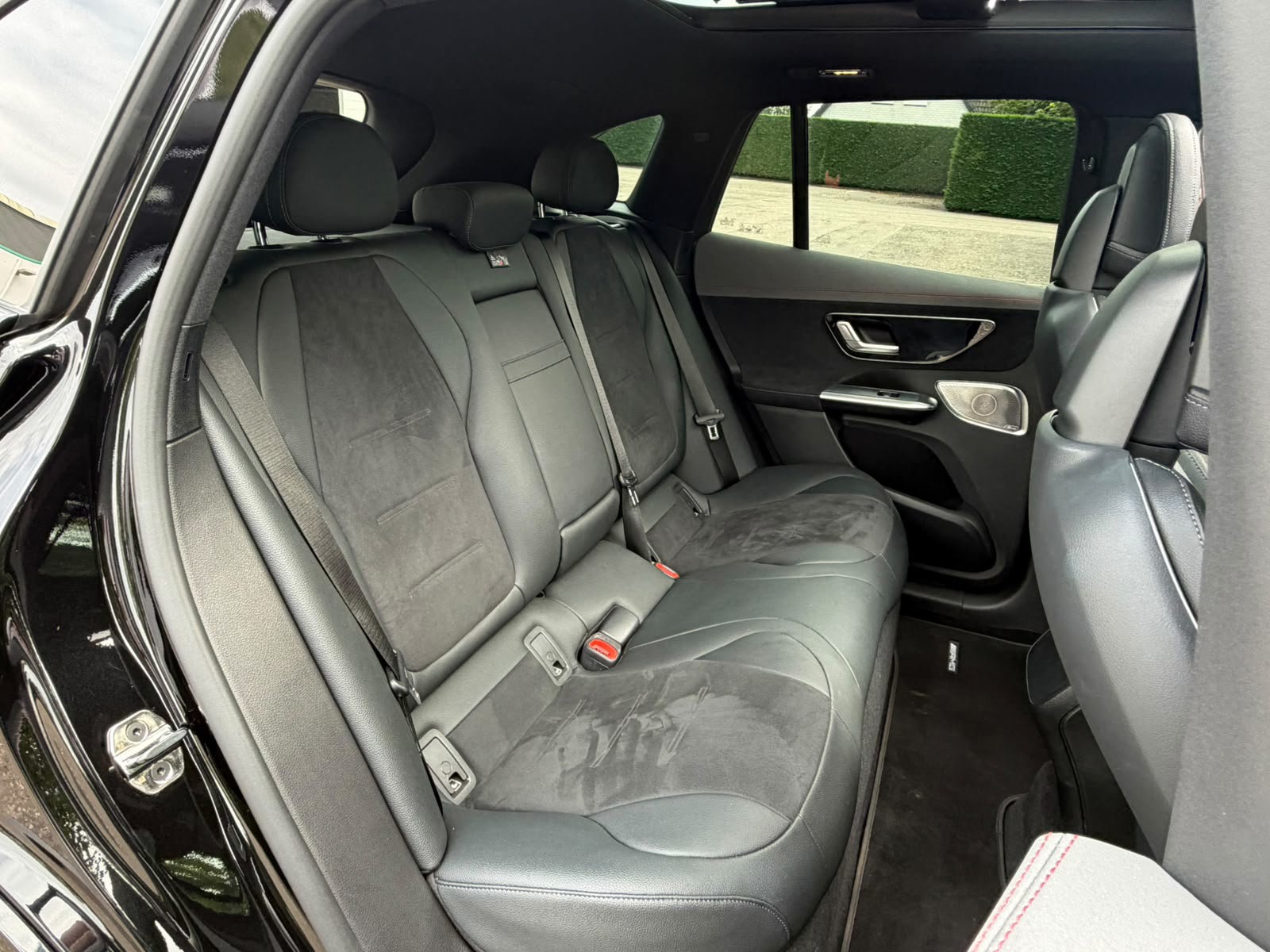 Mercedes-Benz EQE SUV 350 (2025), foto 30