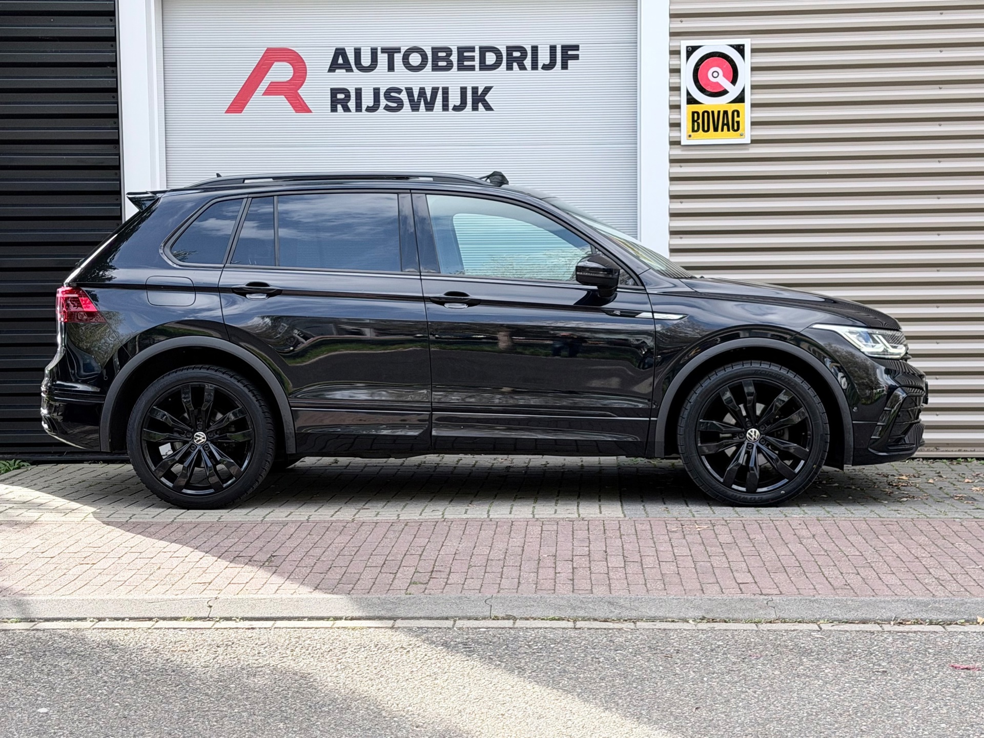 Volkswagen Tiguan 1.5 TSI R-Line (2021), foto 5