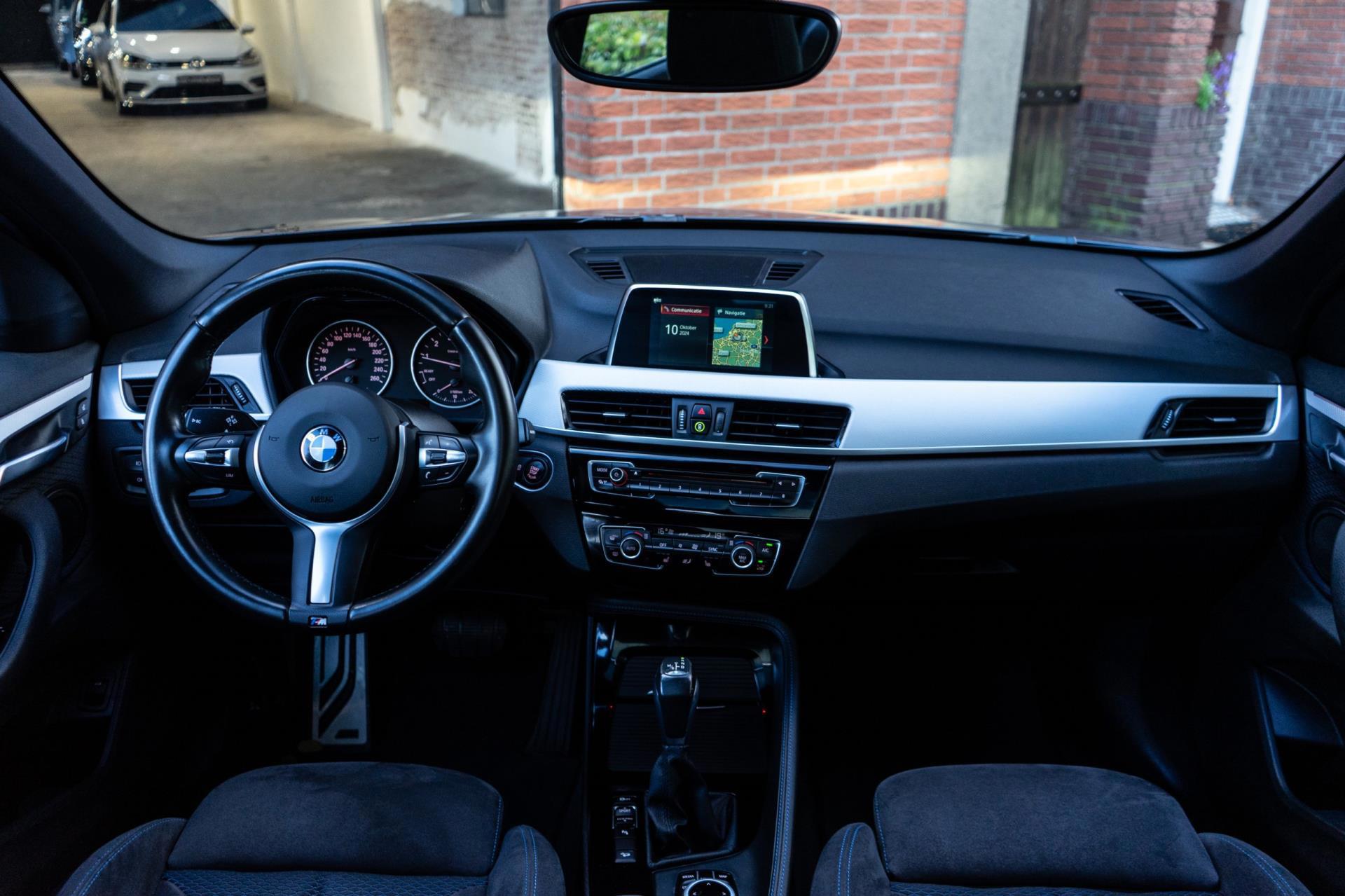 BMW X1 xDrive20i High Executive M Sport (2017), foto 2