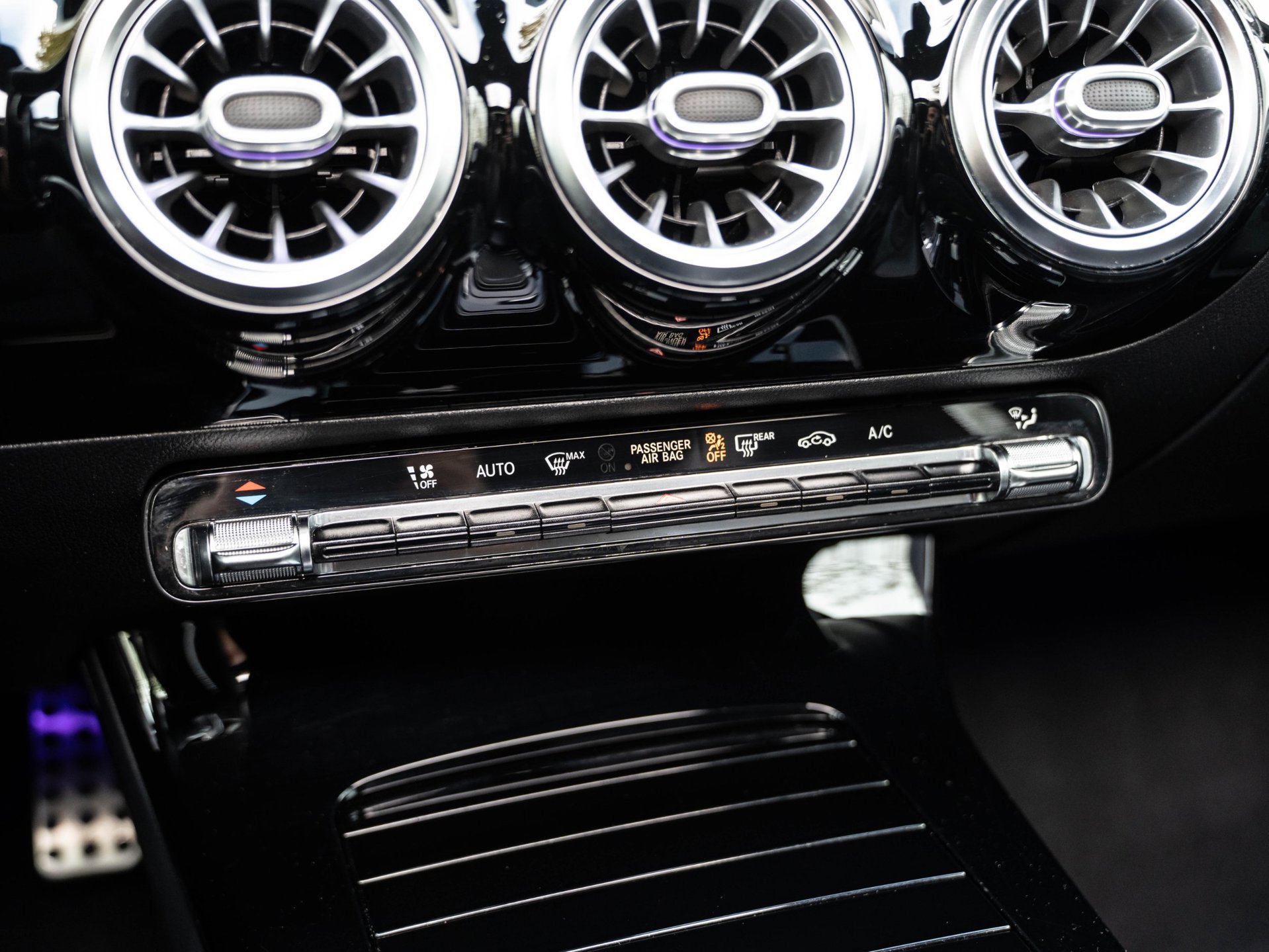 Mercedes-Benz A-klasse 250 4MATIC Premium (2019), foto 26