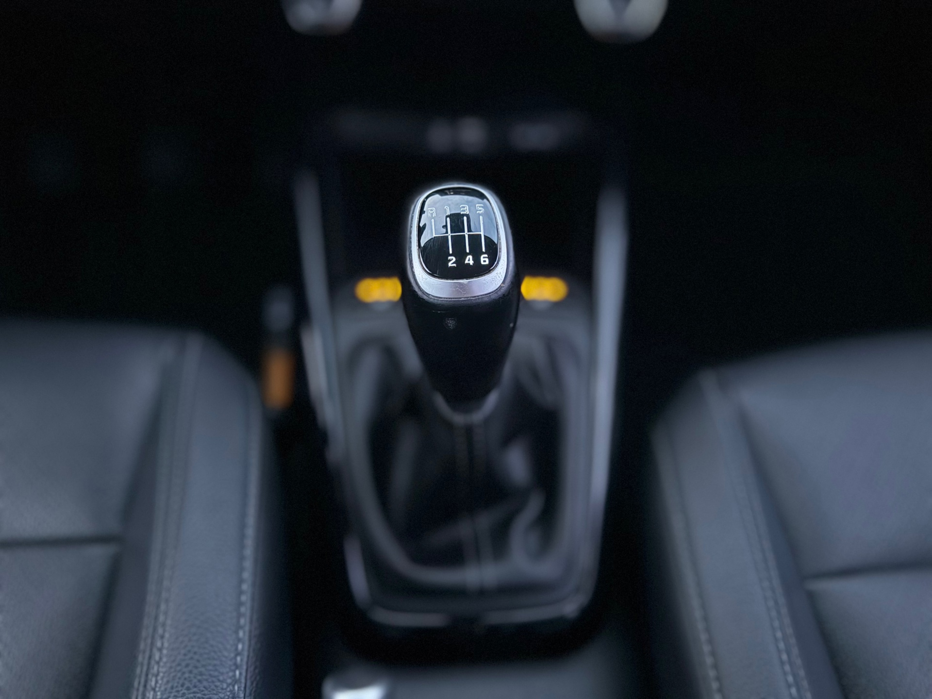 Kia Stonic 1.0 T-GDi ExecutiveLine (2018), foto 13