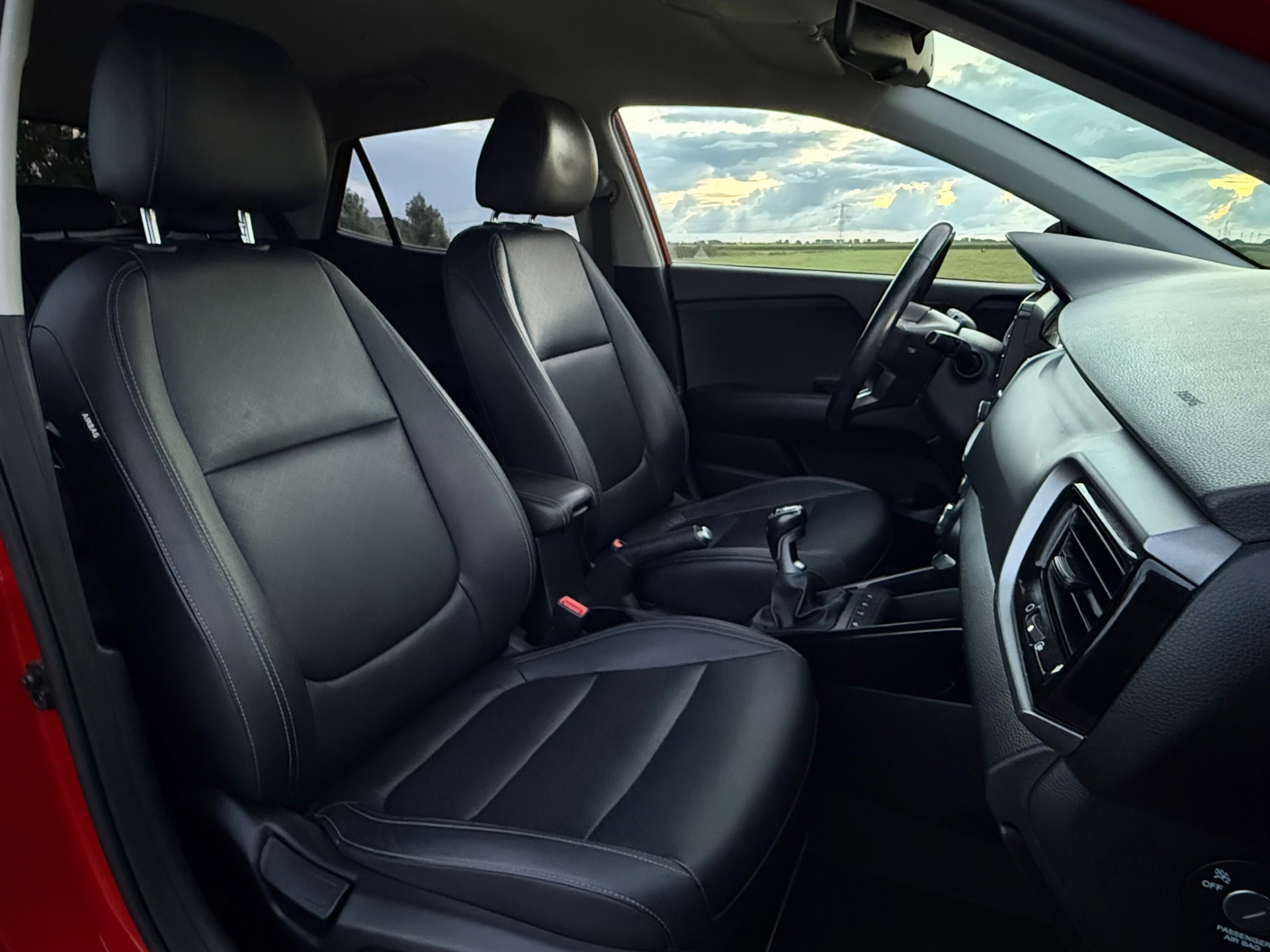 Kia Stonic 1.0 T-GDi ExecutiveLine (2018), foto 10