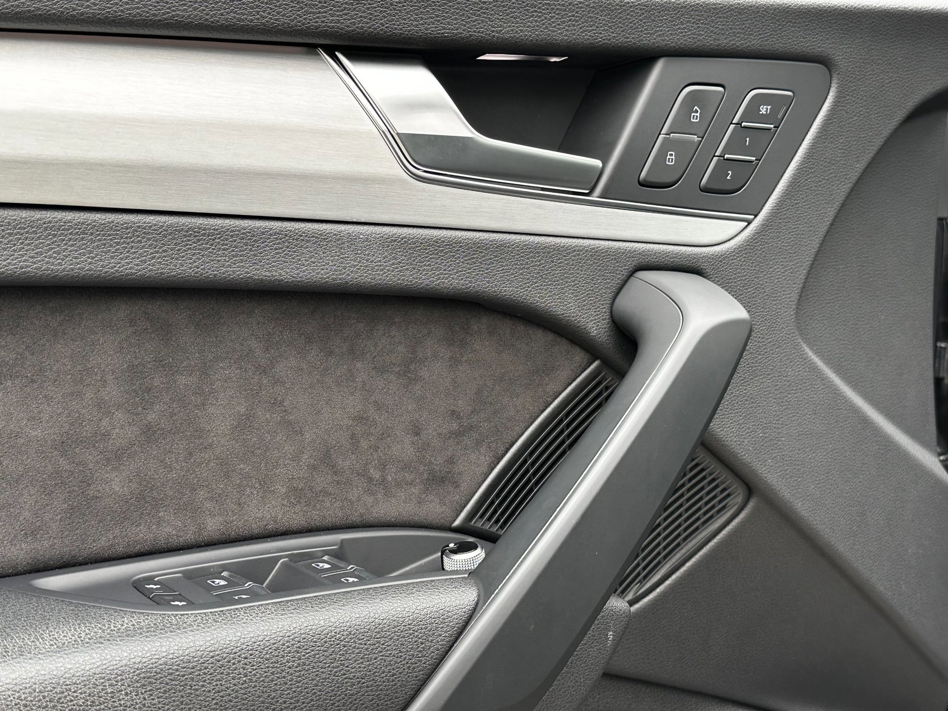 Audi Q5 3.0 TFSI SQ5 quattro (2018), foto 17