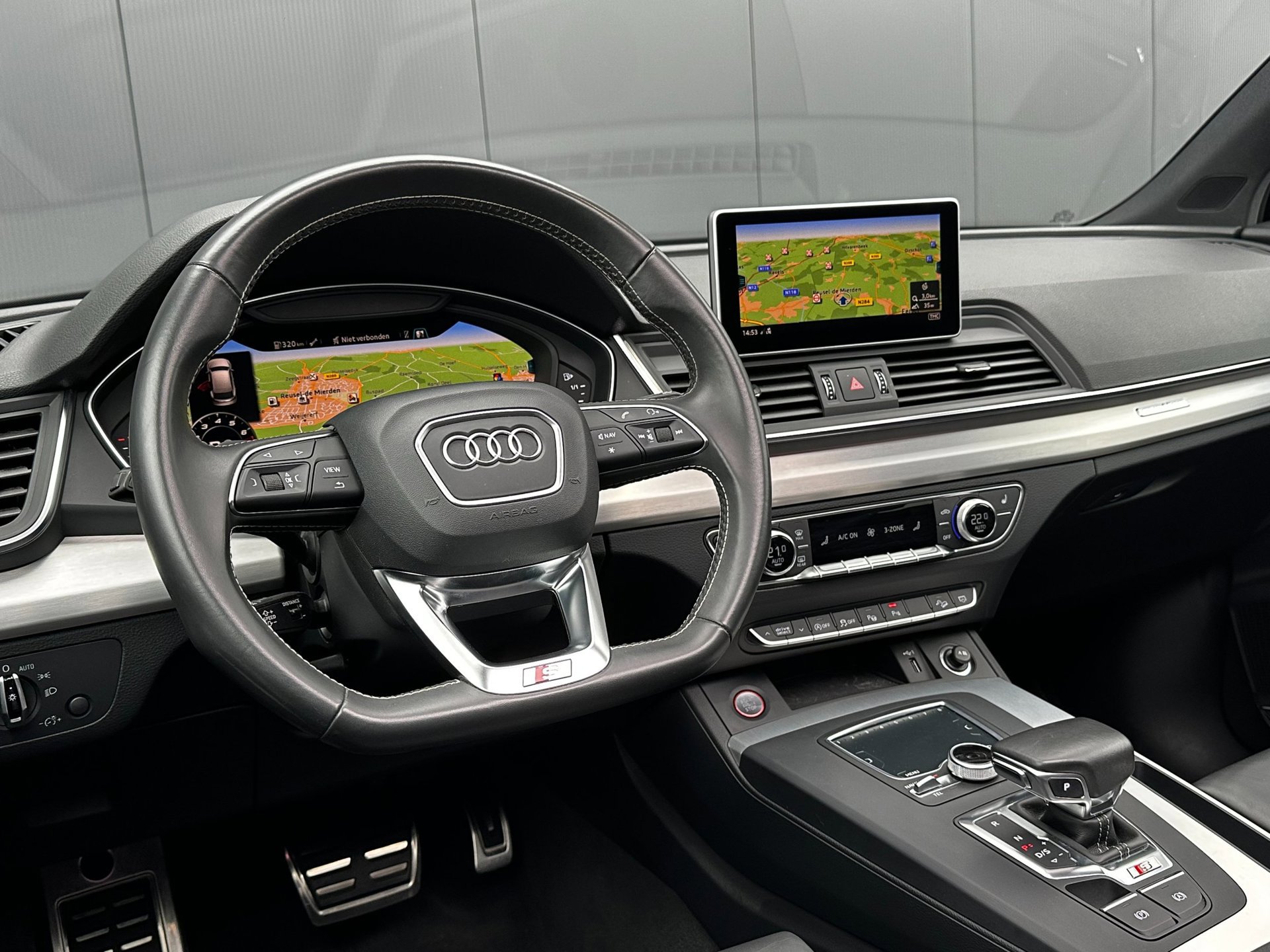 Audi Q5 3.0 TFSI SQ5 quattro (2018), foto 23