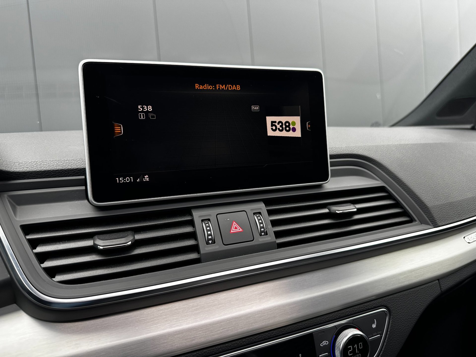 Audi Q5 3.0 TFSI SQ5 quattro (2018), foto 30