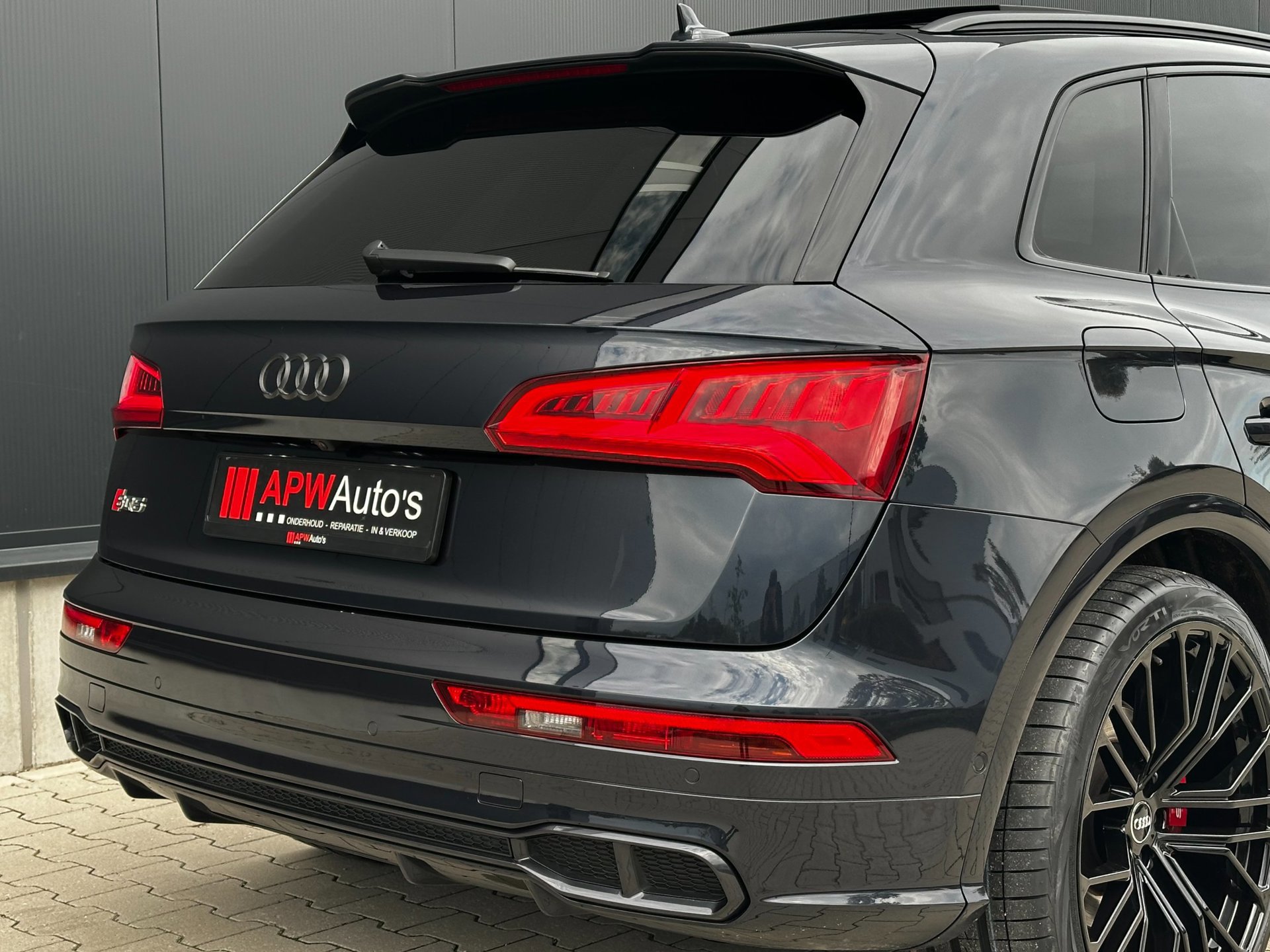Audi Q5 3.0 TFSI SQ5 quattro (2018), foto 4