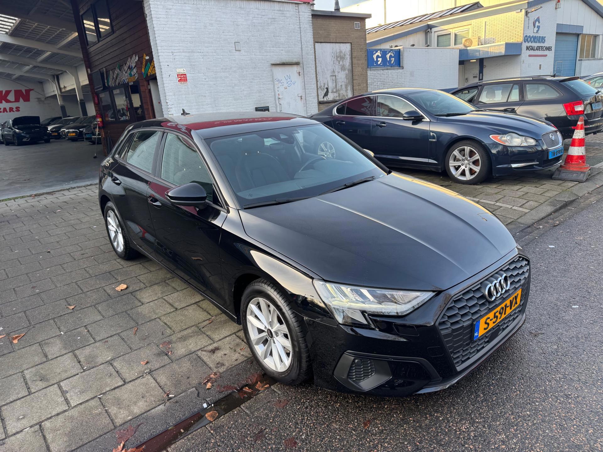 Audi A3 Sportback 30 TFSI Pro Line (2023), foto 3