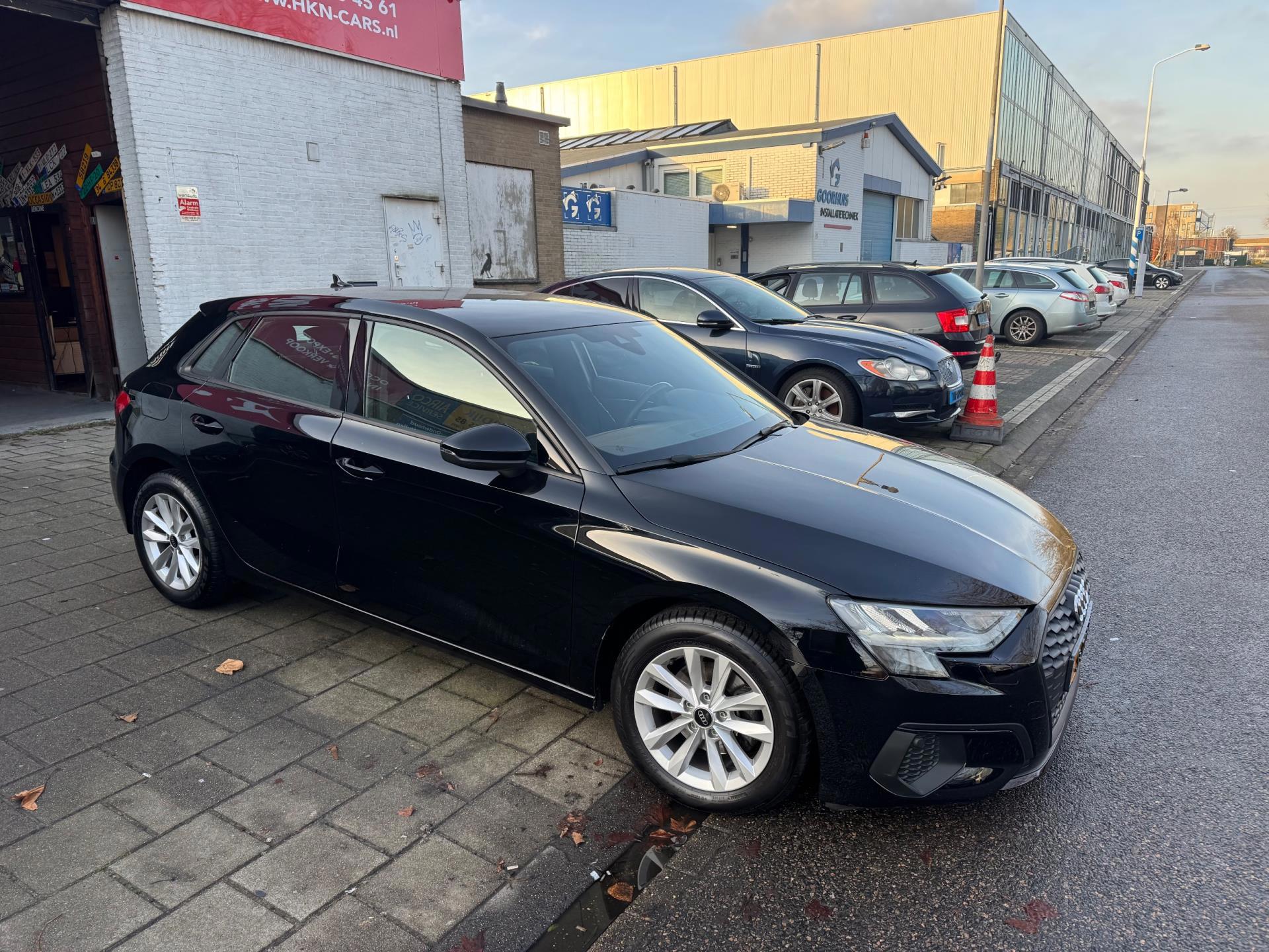 Audi A3 Sportback 30 TFSI Pro Line (2023), foto 9
