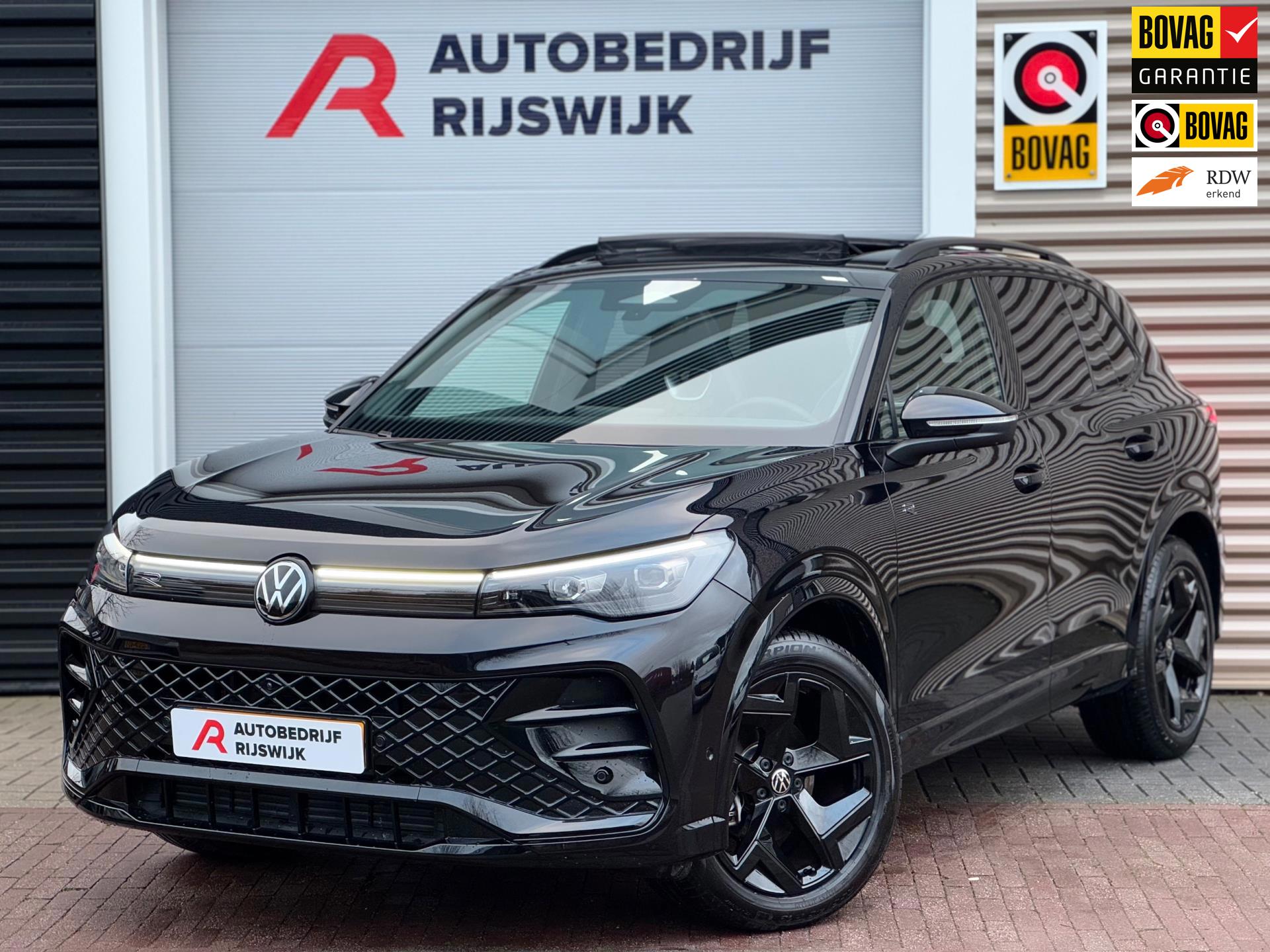 Volkswagen Tiguan 1.5 eTSI R-Line (2025), foto 1
