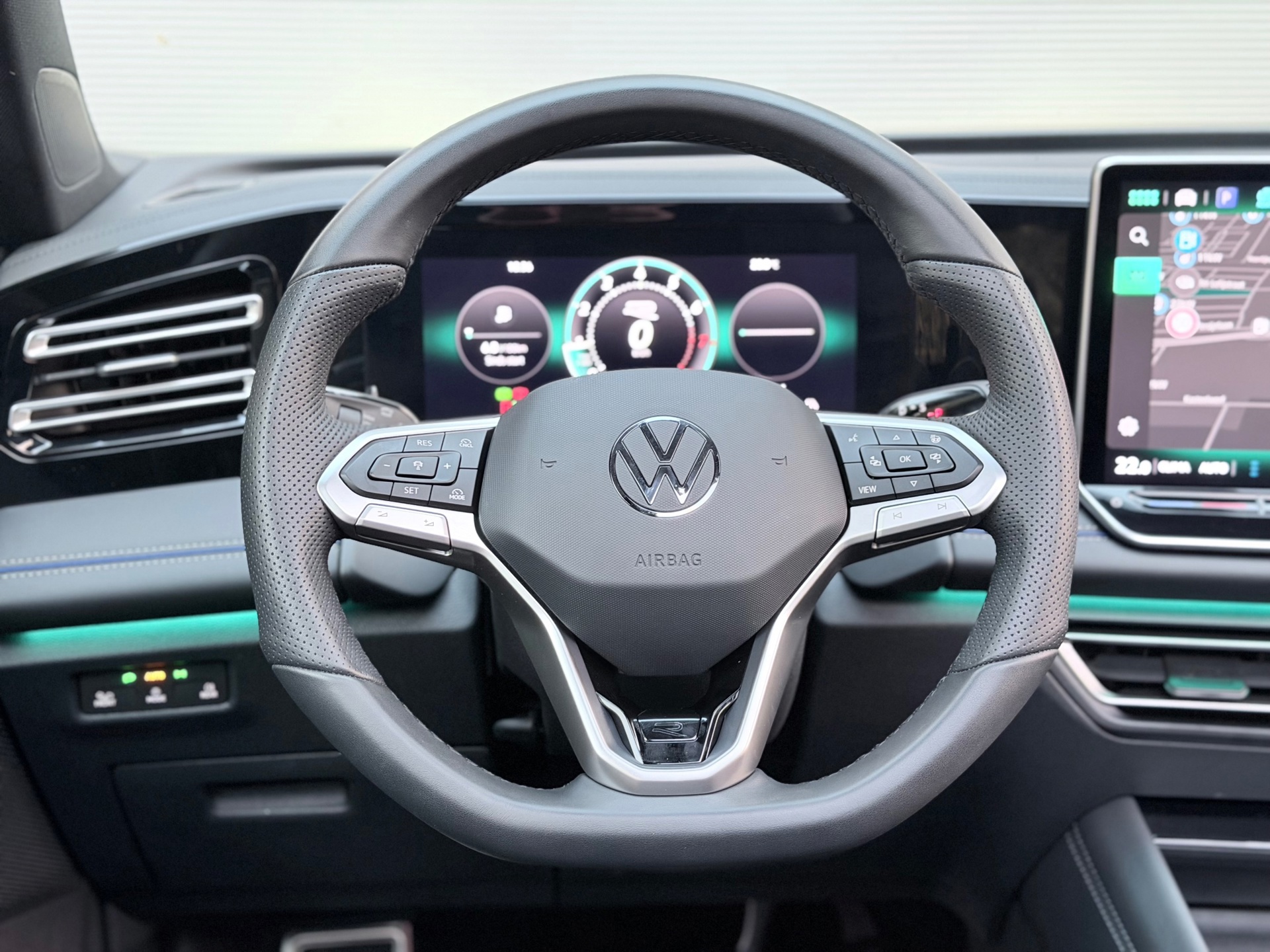 Volkswagen Tiguan 1.5 eTSI R-Line (2025), foto 16