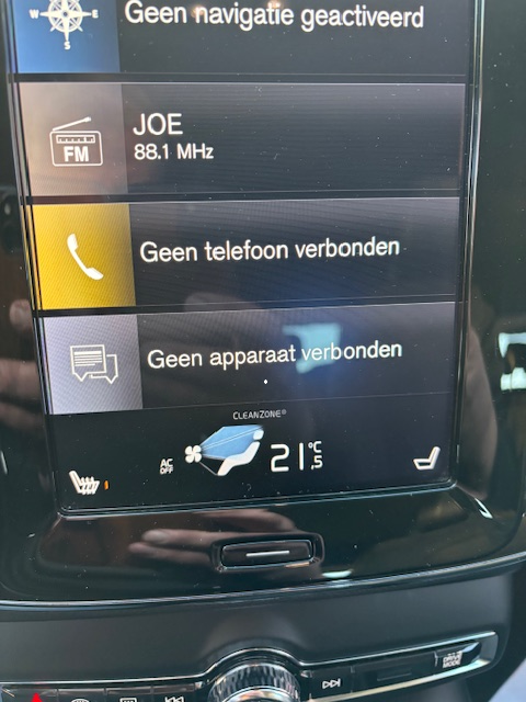 Volvo XC40 1.5 T3 Momentum (2018), foto 8