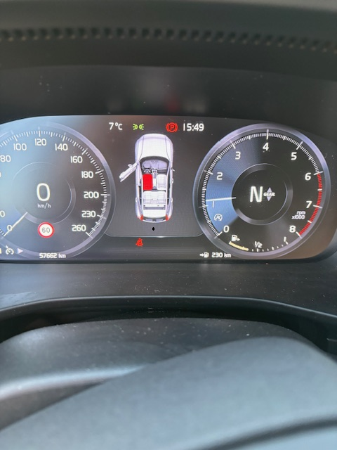 Volvo XC40 1.5 T3 Momentum (2018), foto 9