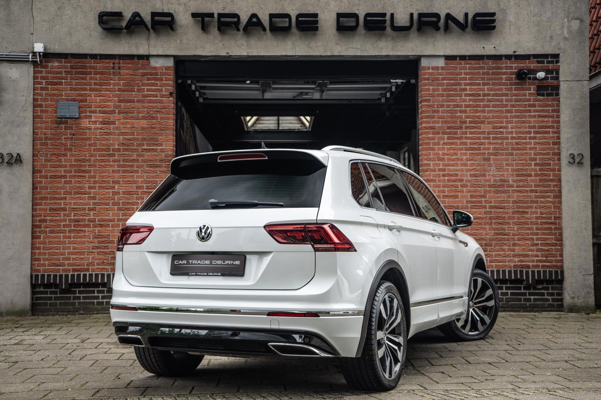 Volkswagen Tiguan 2.0 TSI 220PK 4Motion R-Line (2017), foto 2