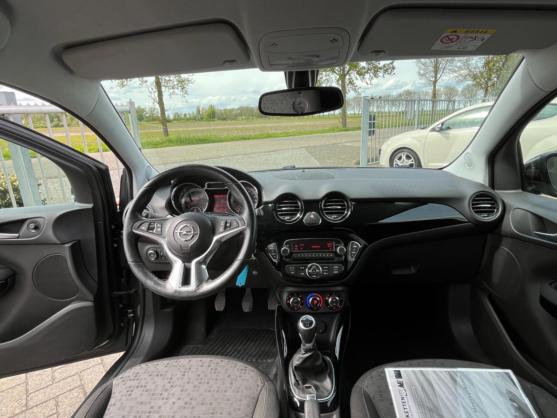 Opel Adam 1.4 Glam (2018), foto 2