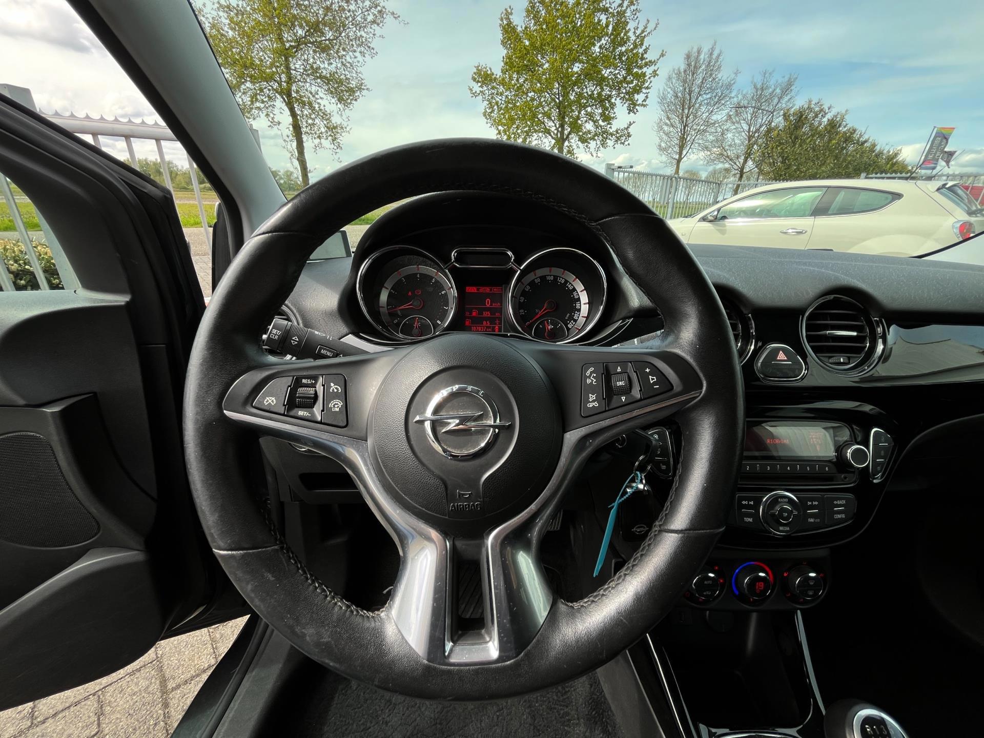 Opel Adam 1.4 Glam (2018), foto 12