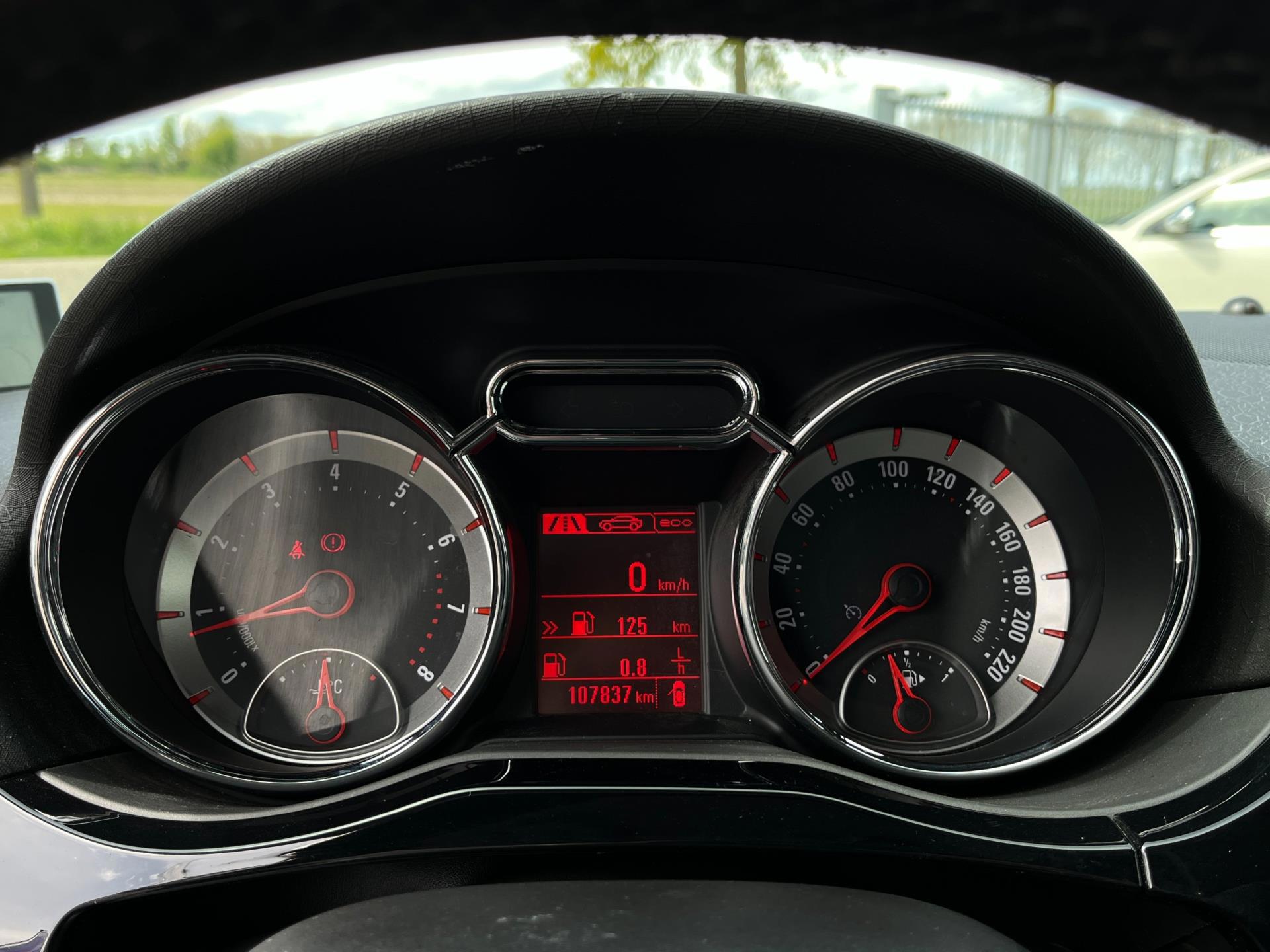 Opel Adam 1.4 Glam (2018), foto 13