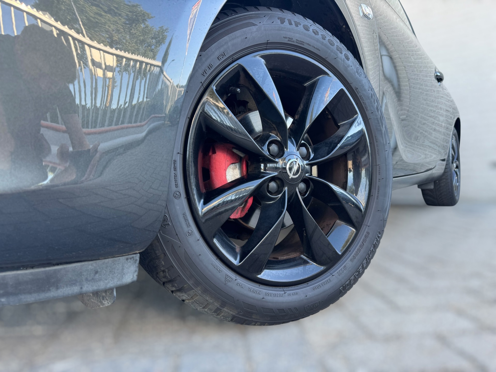Opel Adam 1.4 Glam (2018), foto 3