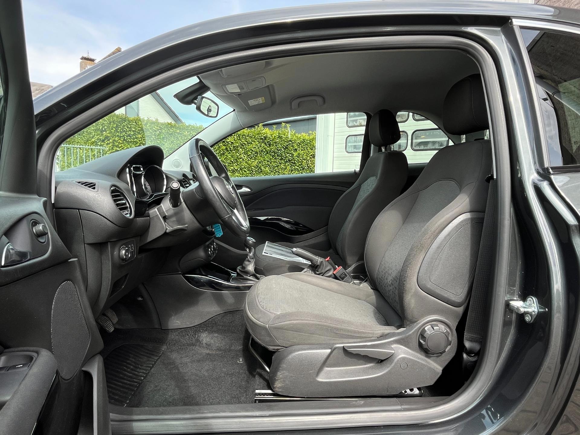 Opel Adam 1.4 Glam (2018), foto 10
