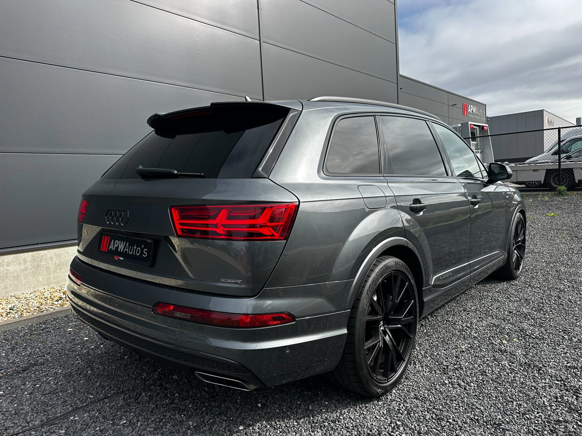 Audi Q7 50 TDI quattro S line Edition 7p (2019), foto 12
