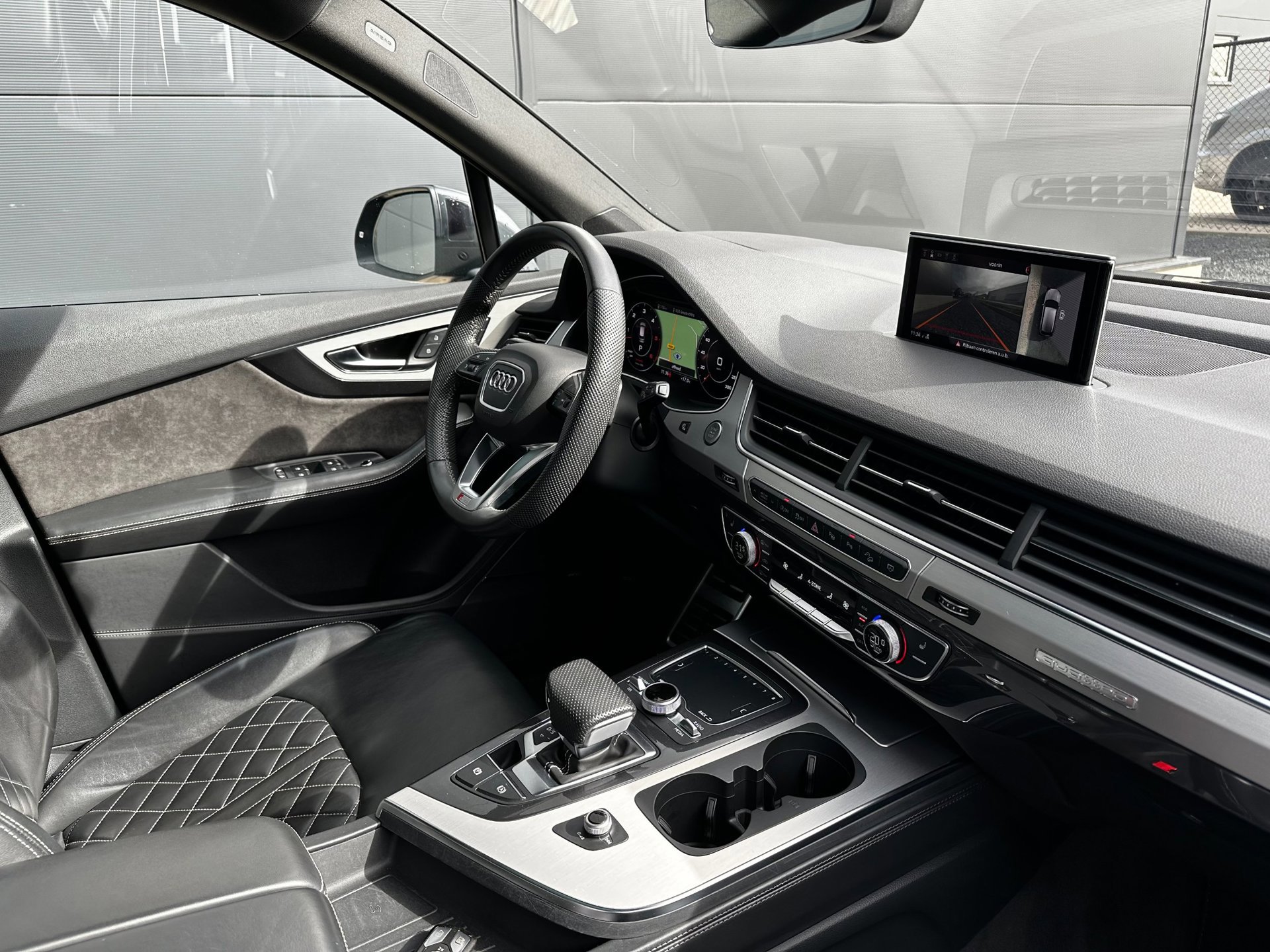 Audi Q7 50 TDI quattro S line Edition 7p (2019), foto 13