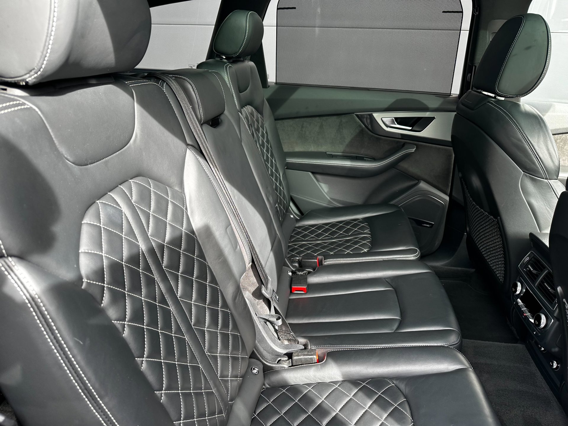 Audi Q7 50 TDI quattro S line Edition 7p (2019), foto 16
