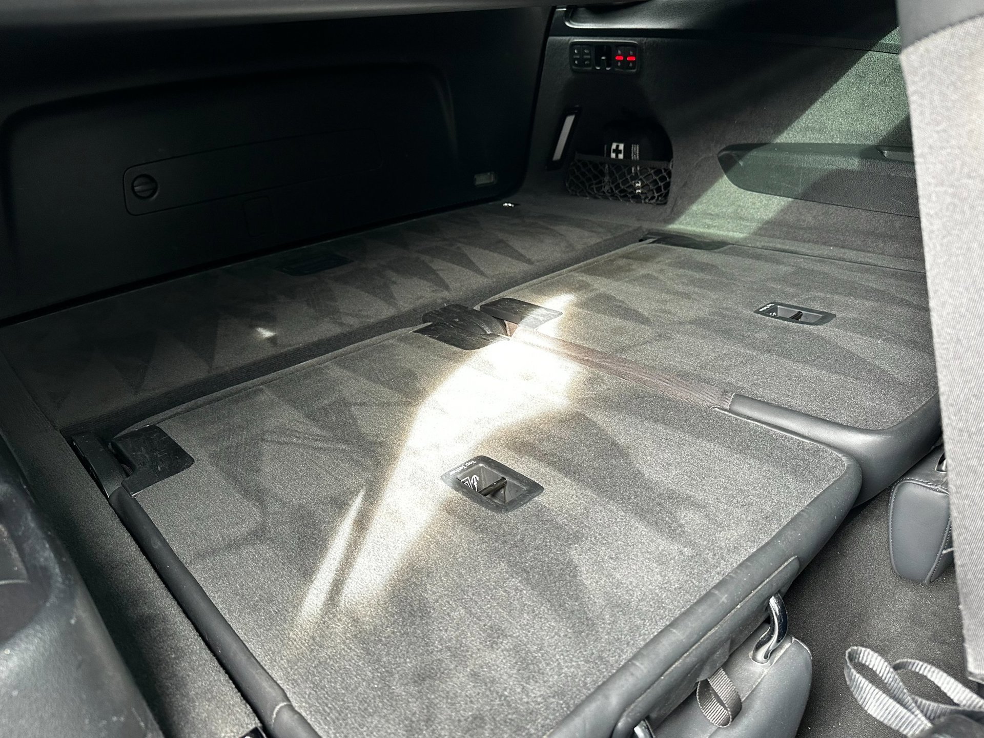 Audi Q7 50 TDI quattro S line Edition 7p (2019), foto 19