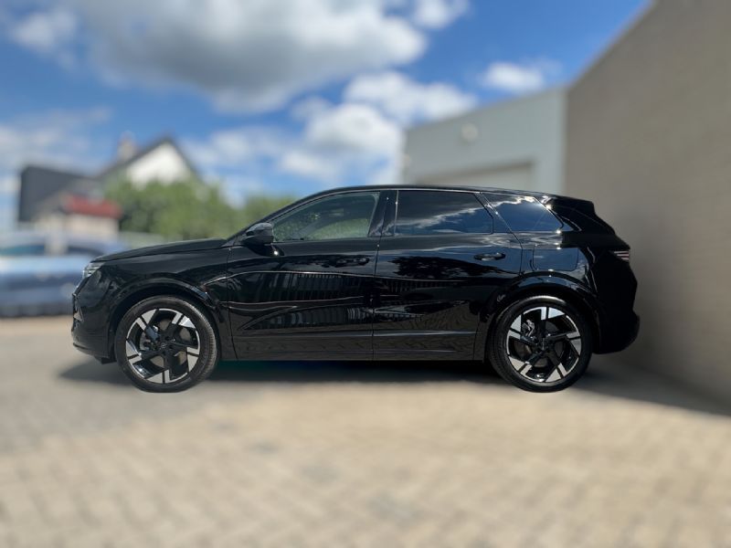 Opel Grandland 1.6 Turbo Plug-in-Hybrid Business Edition (2026), foto 4