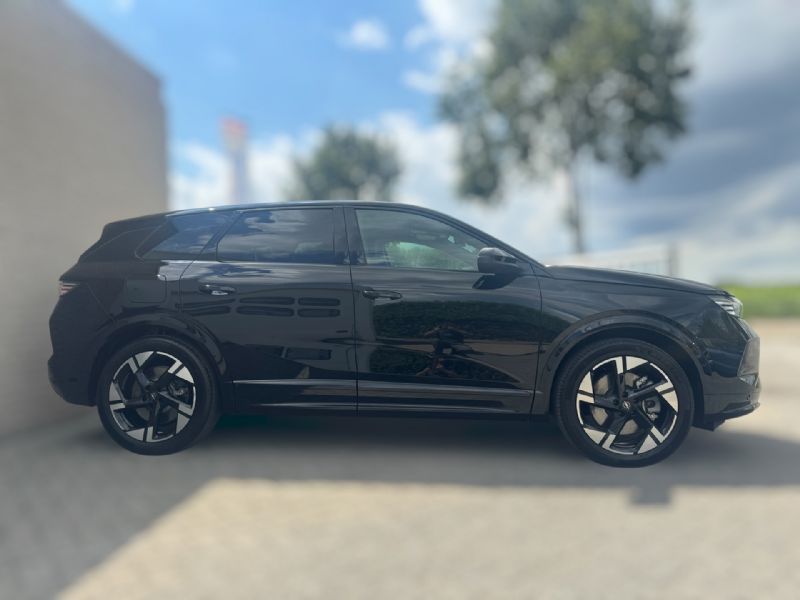 Opel Grandland 1.6 Turbo Plug-in-Hybrid Business Edition (2026), foto 8