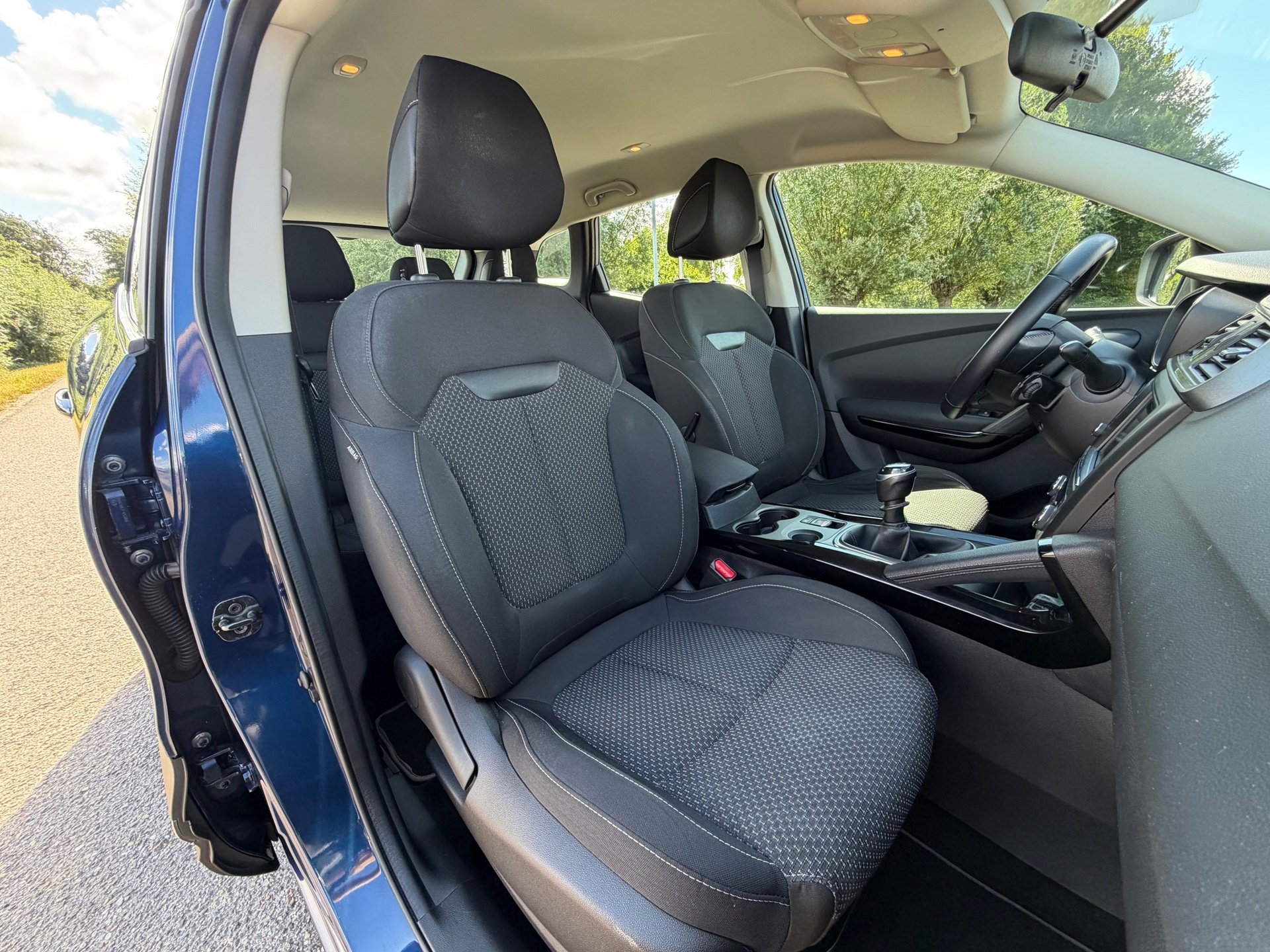 Renault Kadjar 1.2 TCe Limited (2017), foto 2