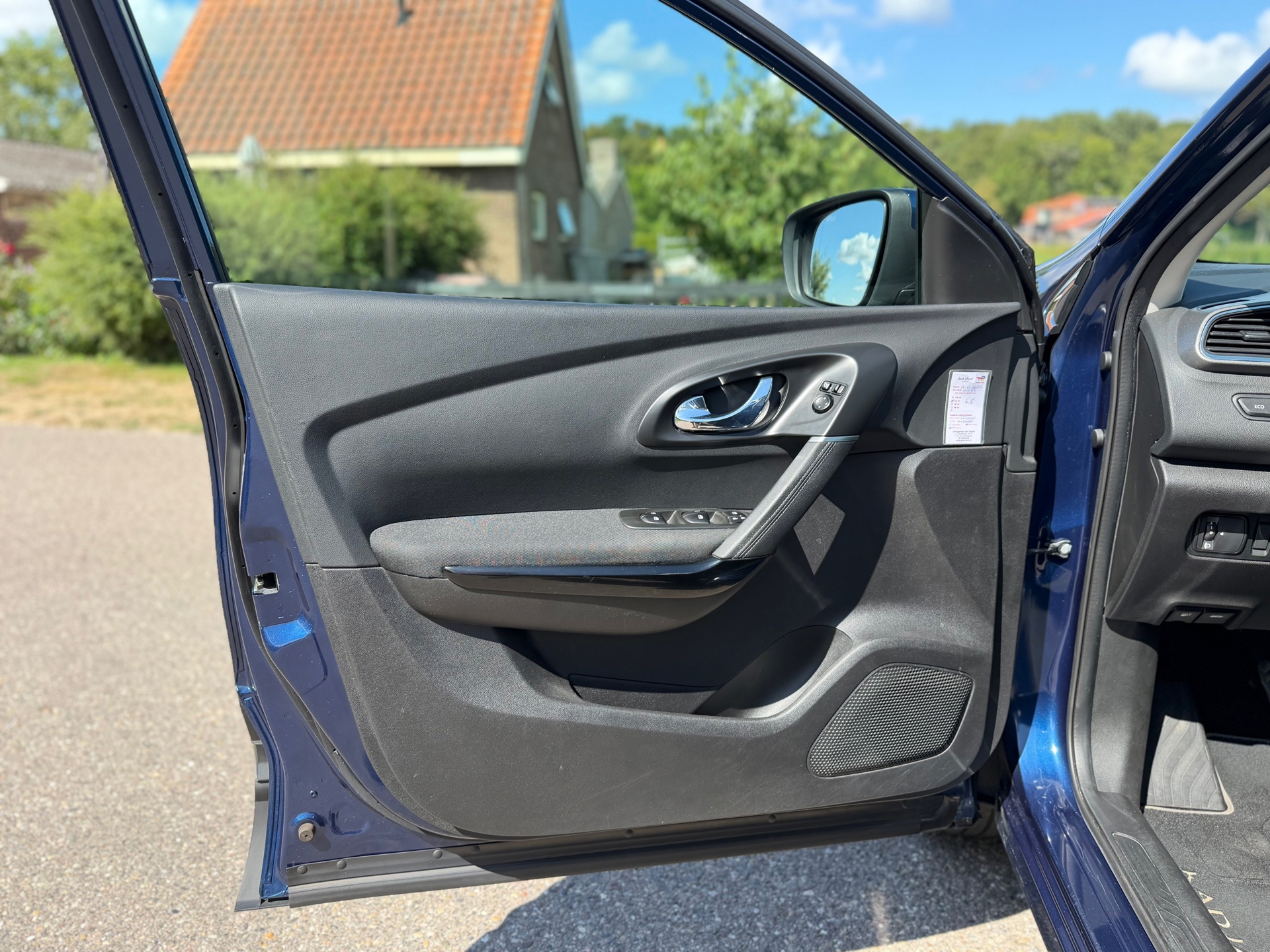 Renault Kadjar 1.2 TCe Limited (2017), foto 11