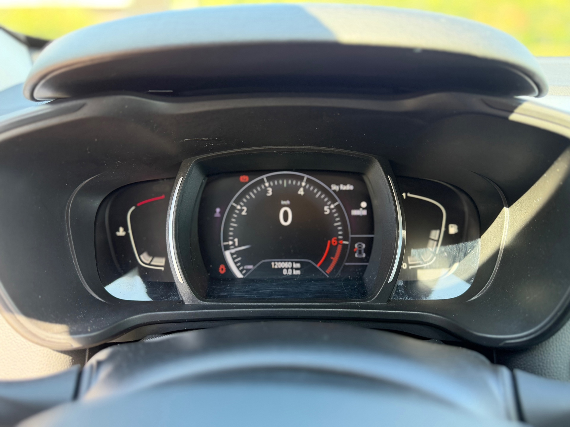 Renault Kadjar 1.2 TCe Limited (2017), foto 13