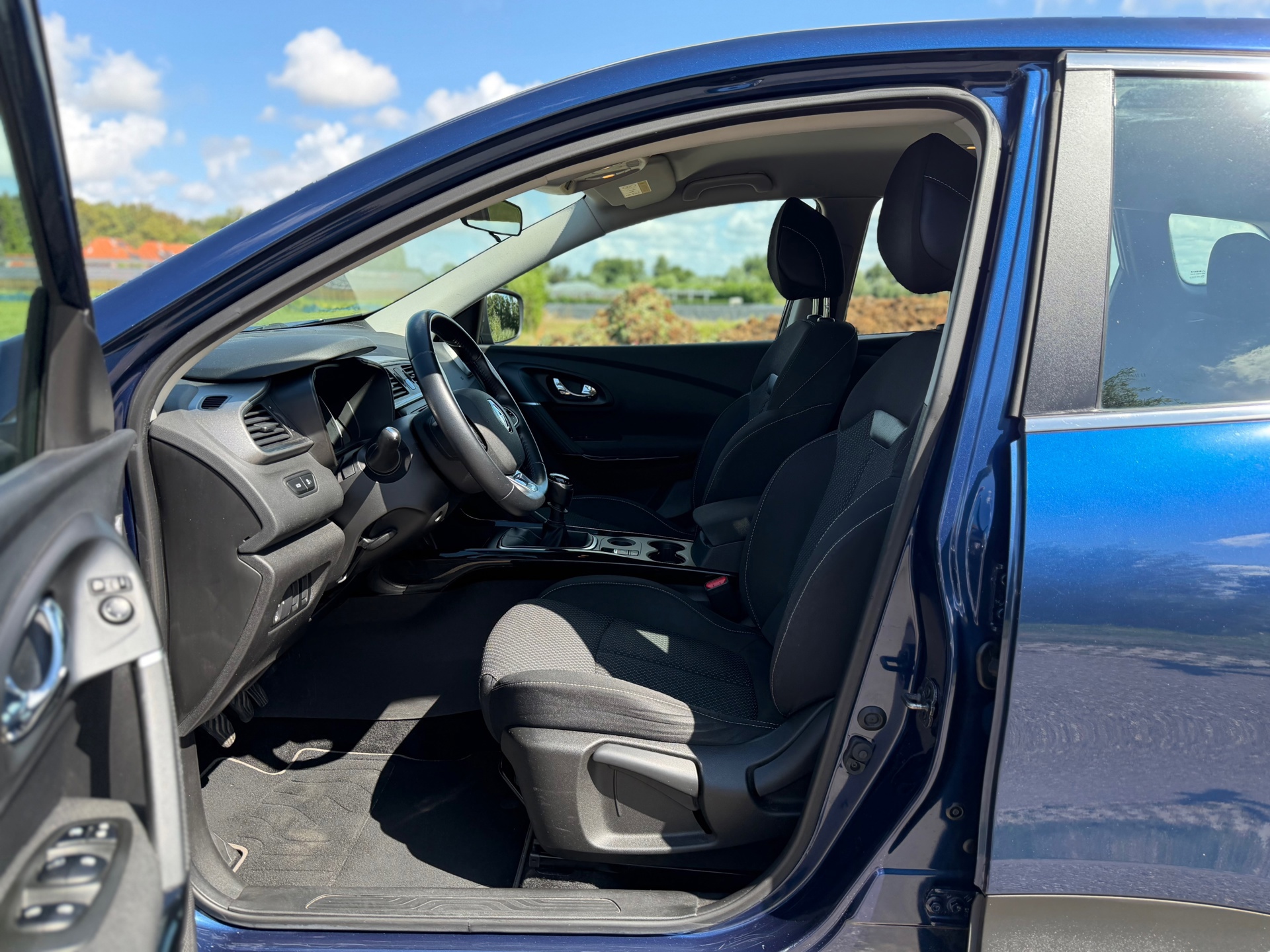Renault Kadjar 1.2 TCe Limited (2017), foto 10