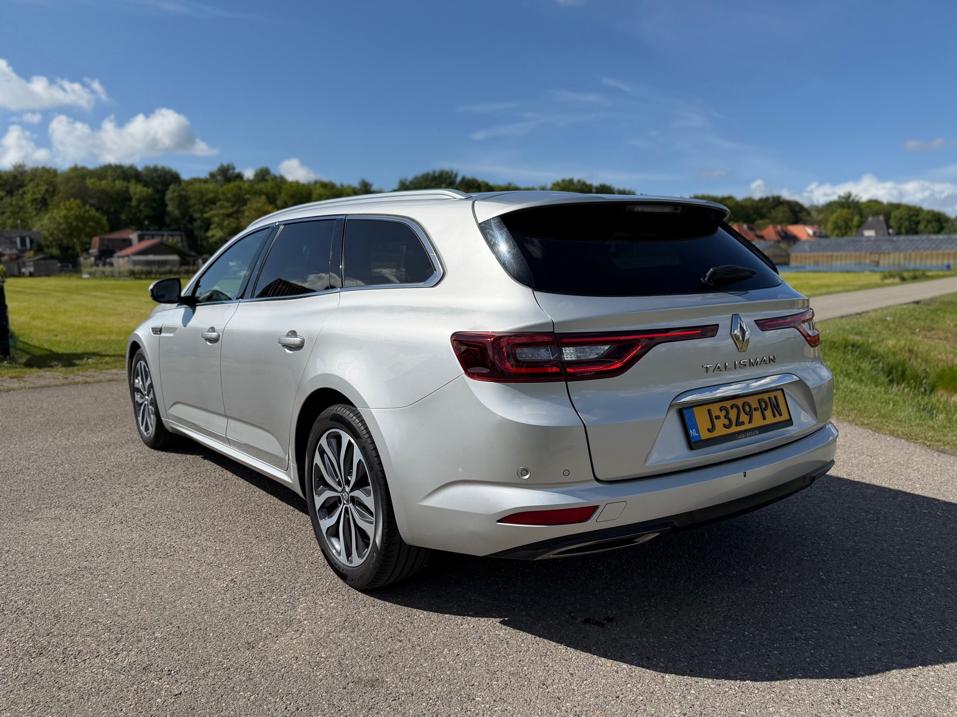 Renault Talisman Estate 1.6 TCe Intens (2016), foto 8
