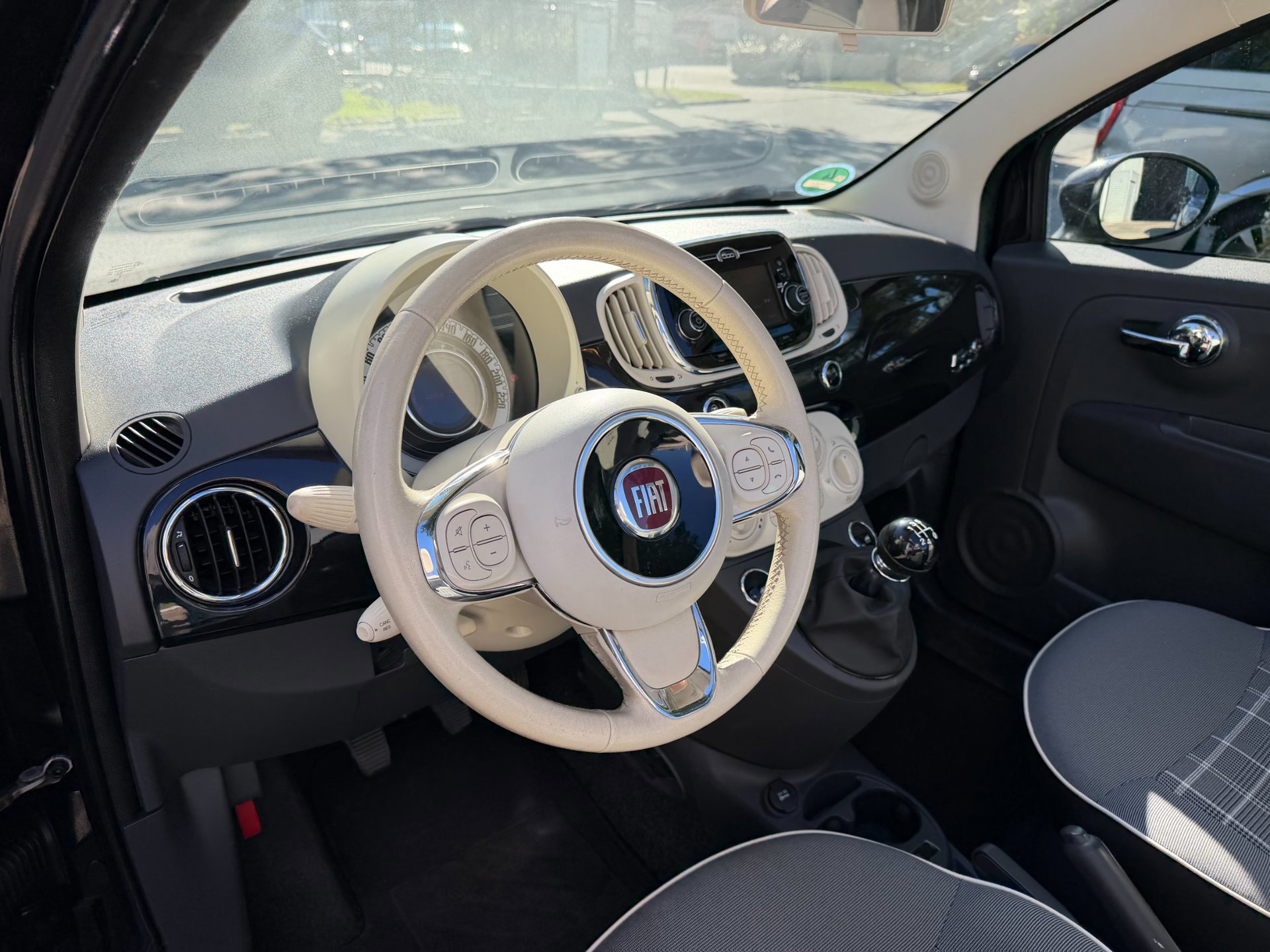 Fiat 500 C 1.2 Lounge exclusive (2017), foto 21