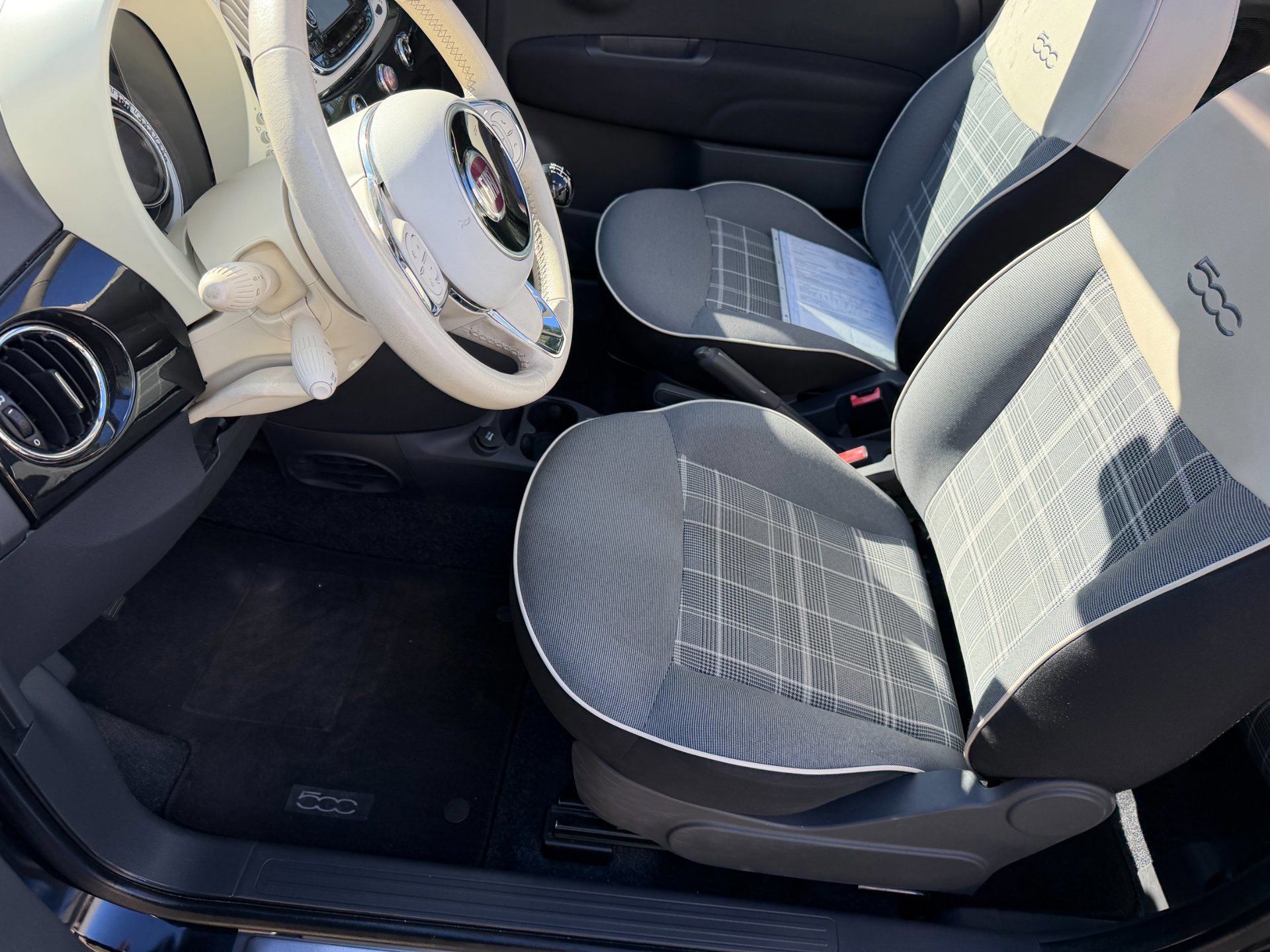 Fiat 500 C 1.2 Lounge exclusive (2017), foto 28