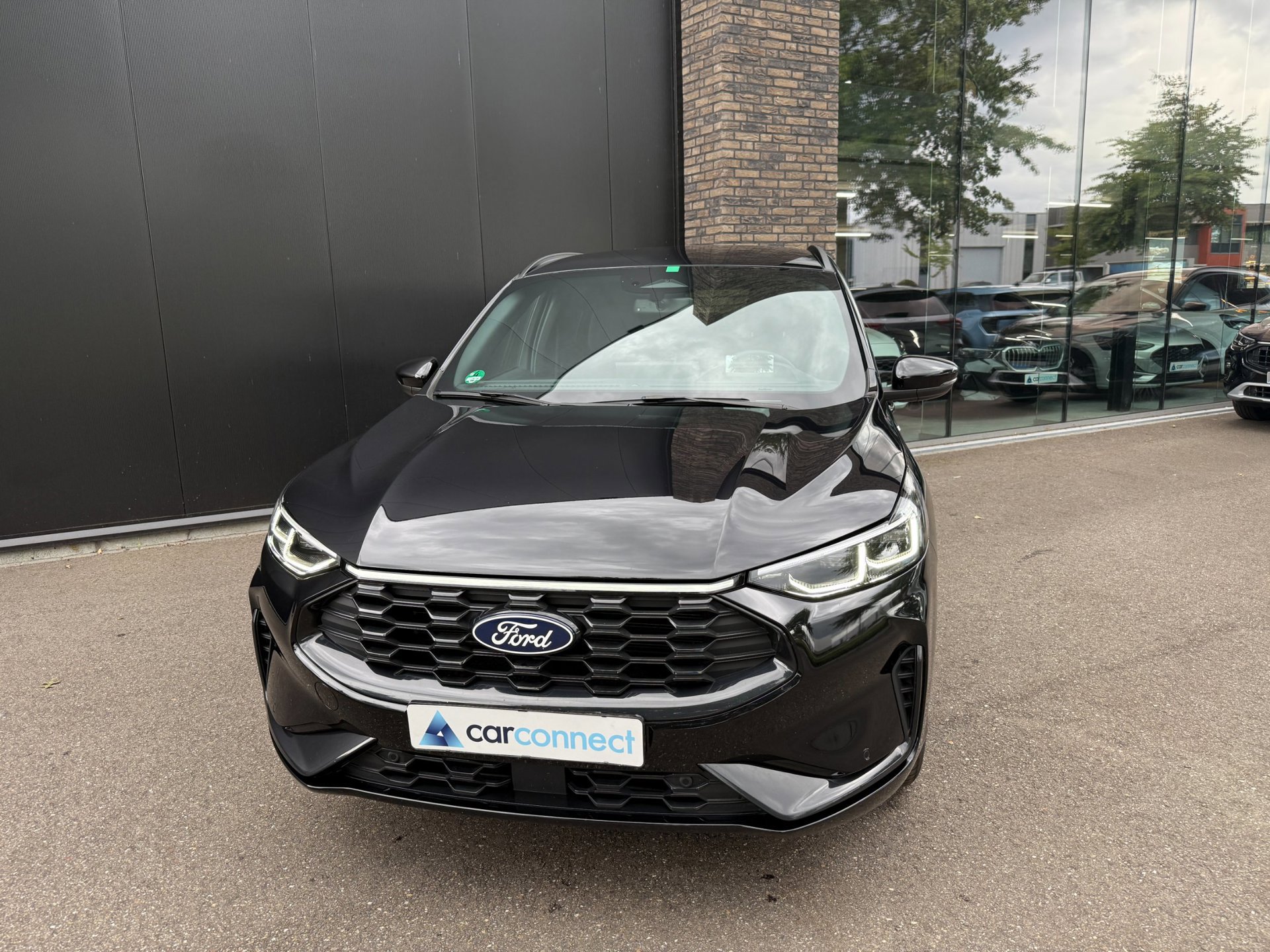 Ford Kuga 2.5 PHEV ST-Line Winter (2025), foto 3