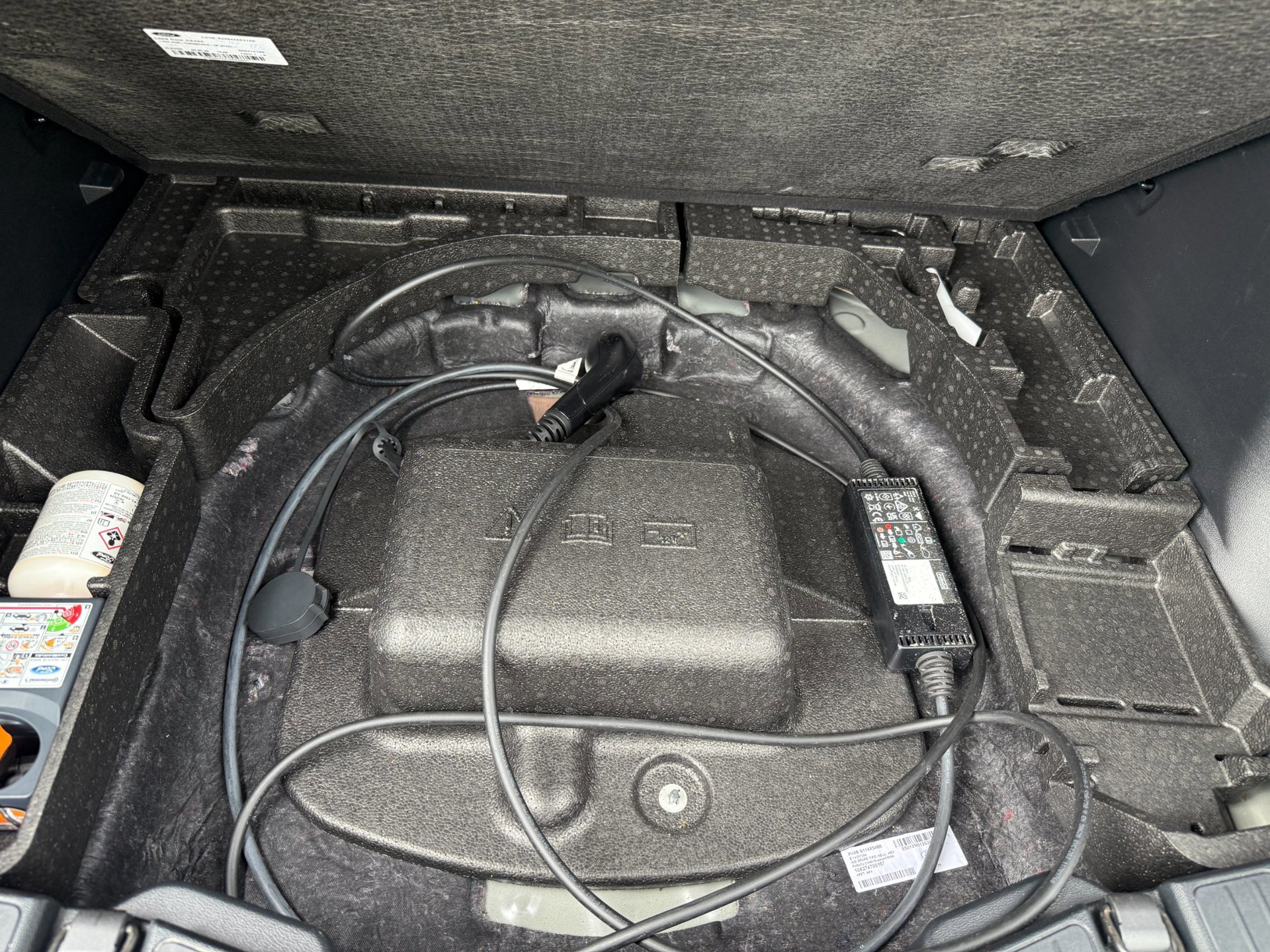 Ford Kuga 2.5 PHEV ST-Line Winter (2025), foto 30