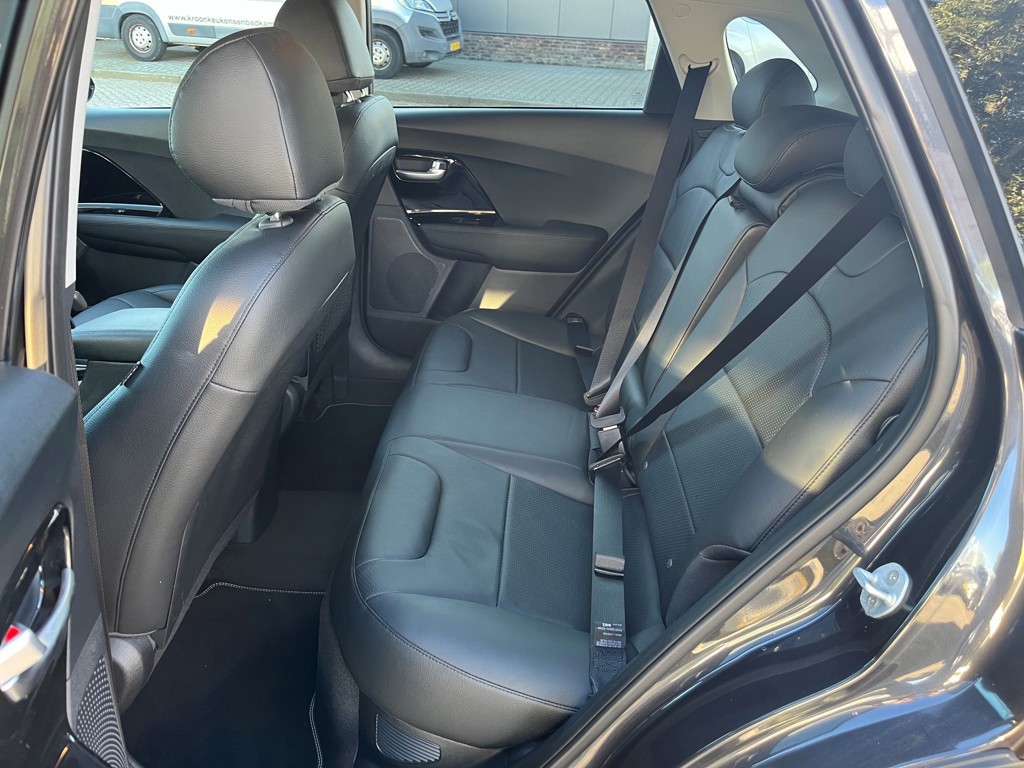 Kia Niro 1.6 GDi Hybrid DynamicPlusLine (2019), foto 12