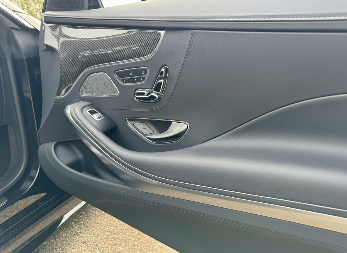 Mercedes-Benz S-klasse Coupé S 500 4Matic AMG Designo (2017), foto 31