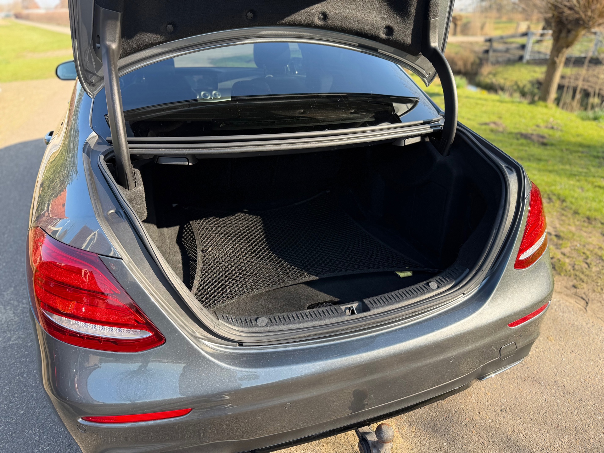 Mercedes-Benz E-klasse 350 d Prestige (2016), foto 32