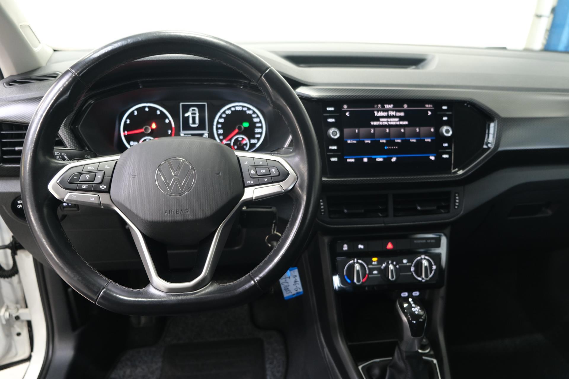 Volkswagen T-Cross 1.0 TSI Life (2021), foto 12