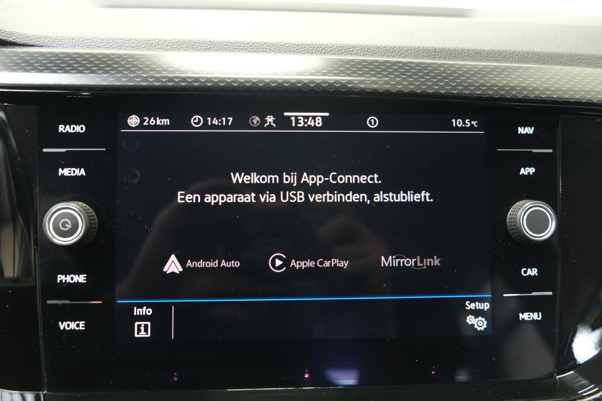 Volkswagen T-Cross 1.0 TSI Life (2021), foto 15