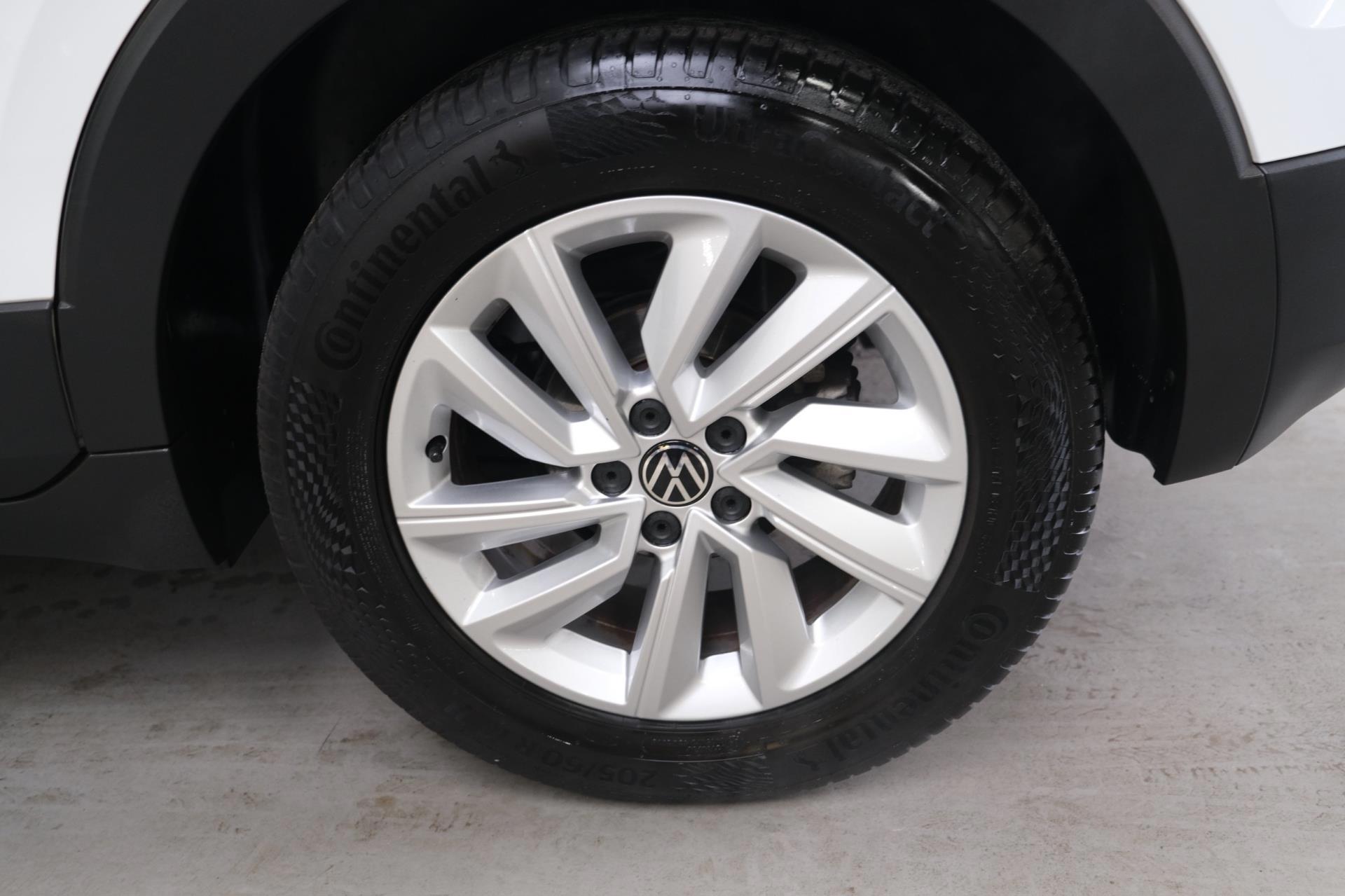 Volkswagen T-Cross 1.0 TSI Life (2021), foto 24