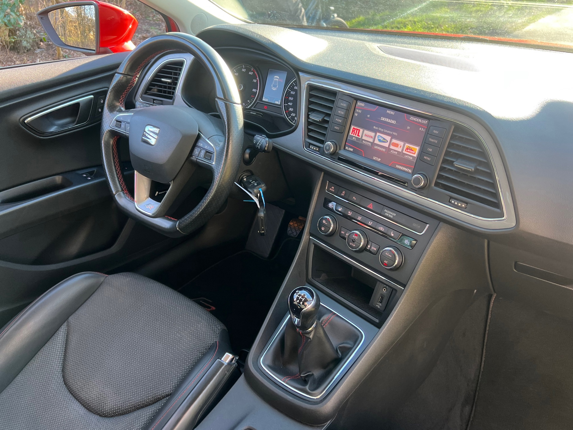 Seat Leon SC 1.4 TSI FR (2017), foto 3