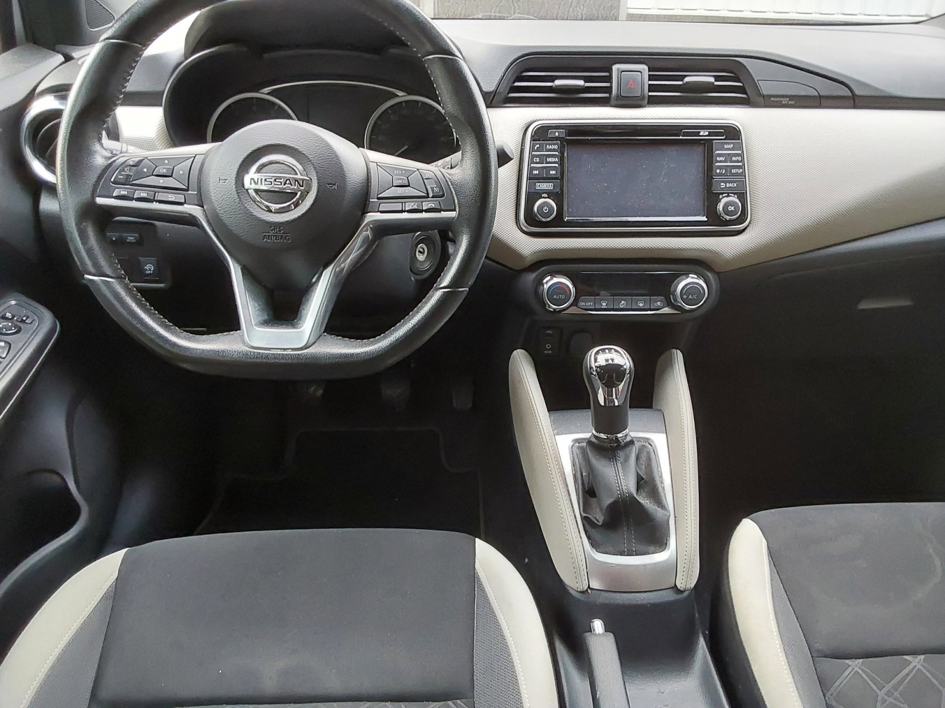 Nissan Micra 0.9 IG-T Business Edition (2018), foto 8