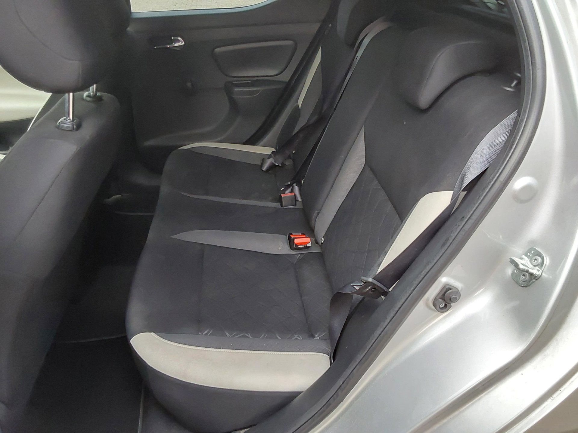 Nissan Micra 0.9 IG-T Business Edition (2018), foto 9